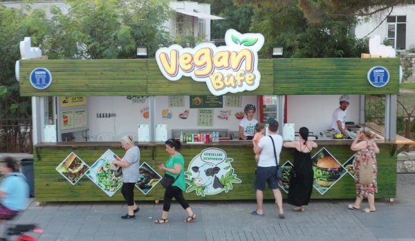 altinkumda-ki-vegan-bufe-acilmayacak-internet-gazete-473877-5c9019d978c0128ca97faf110a9a2c50.jpg