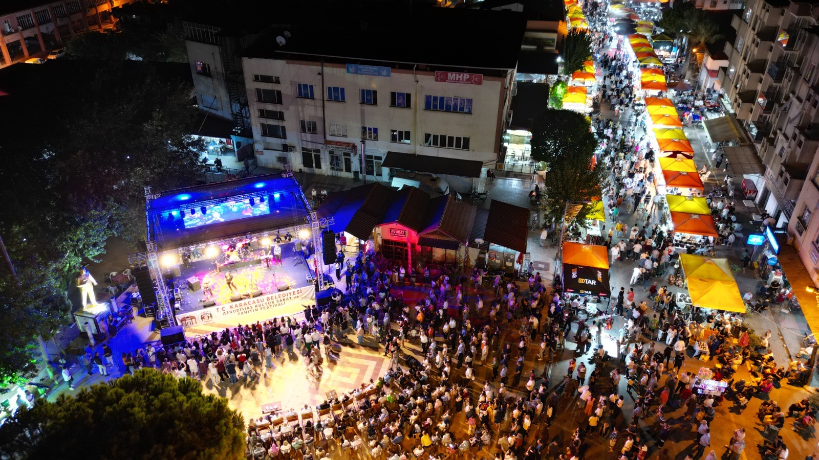 Karacasu Festivali’nin 2’nci gününde büyük coşku yaşandı