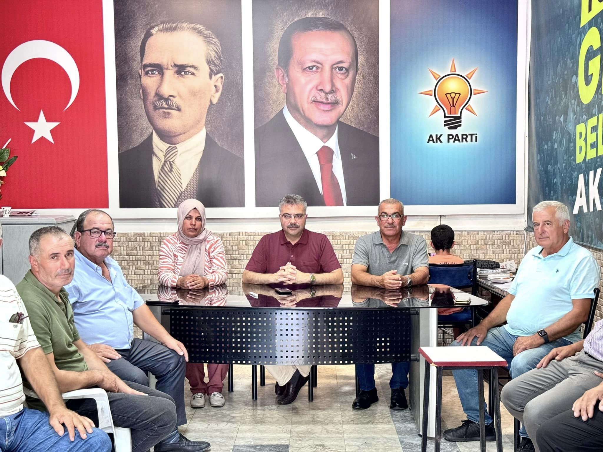 AK Parti’li Özmen Koçarlı’da partilileriyle buluştu