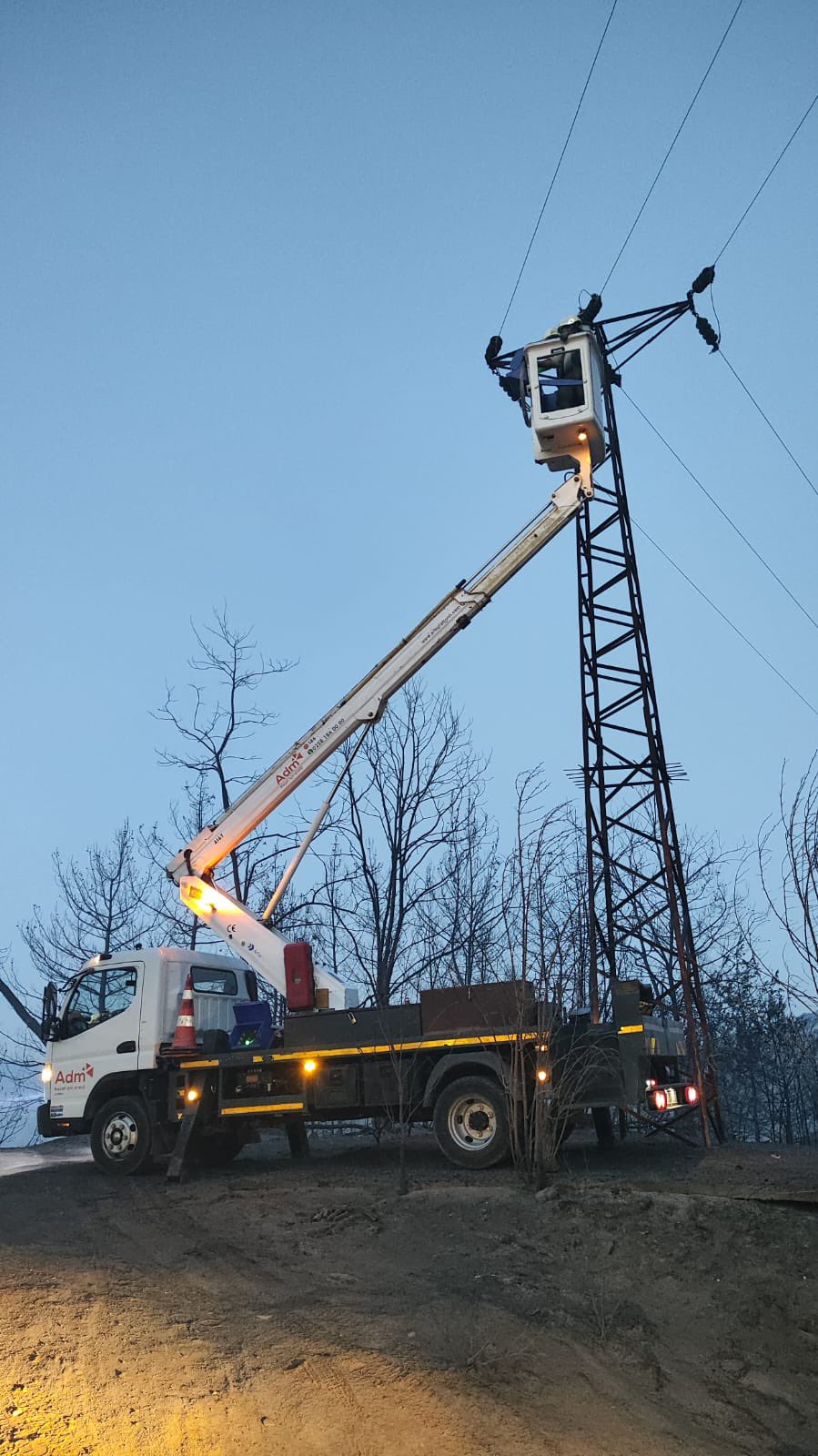 Aydindaki Yangin Enerji Arzini Sekteye Ugratti Adm Elektrik Bolgemize Tekrar Guvenli Enerji Arzini Saglayacagiz 496200 51E8162Ed318626066387D4682F83014