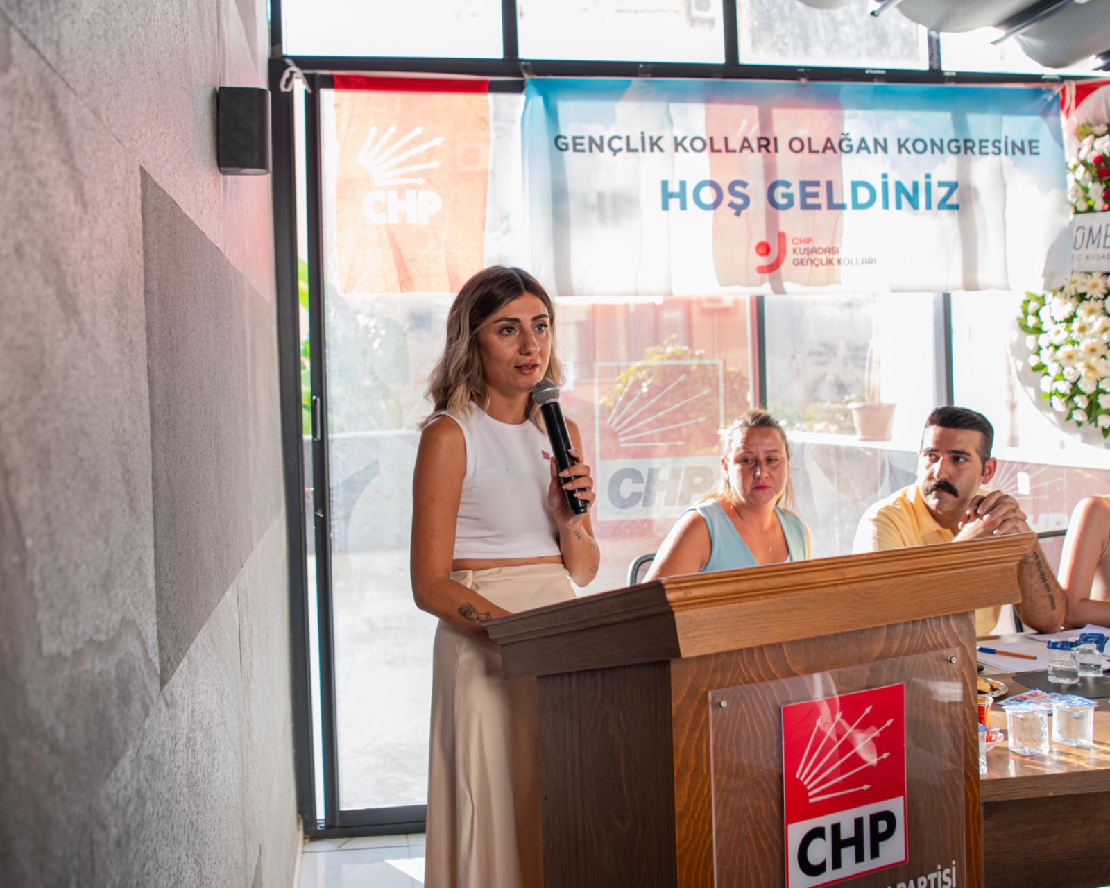 CHP Kuşadası’nda yeni Başkan Tuğçe Ölkü Oldu