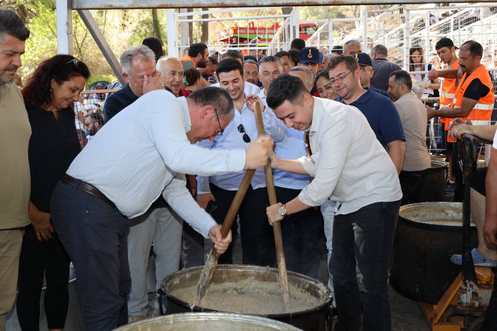 Karacasu Dedebağ Keşkek Hayrı’nın 742’ncisi düzenlendi