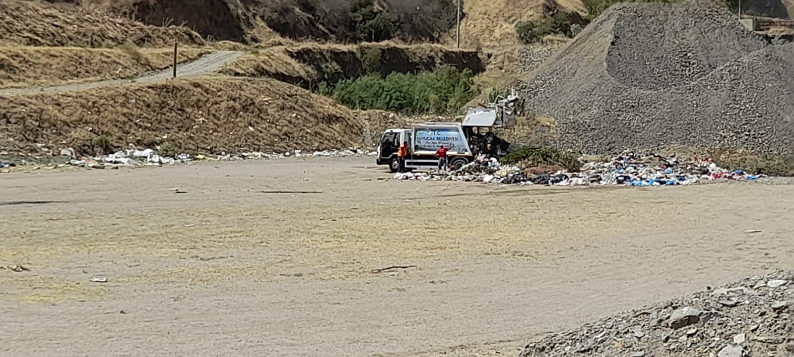 Aydın'da skandal olay! Deve Güreşi Arenası çöplüğe döndü