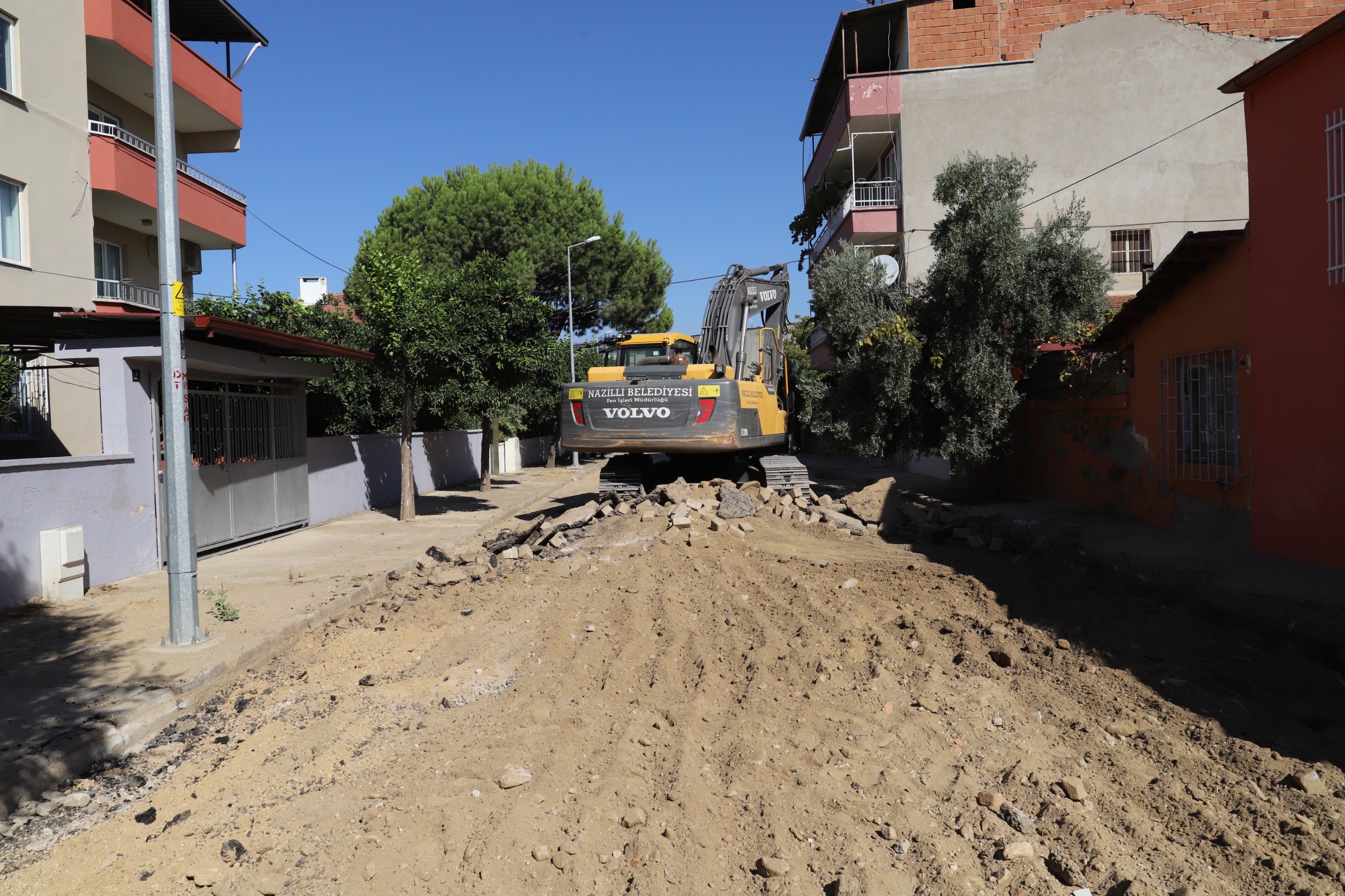 Nazilli’de bir sokak daha yenilendi 