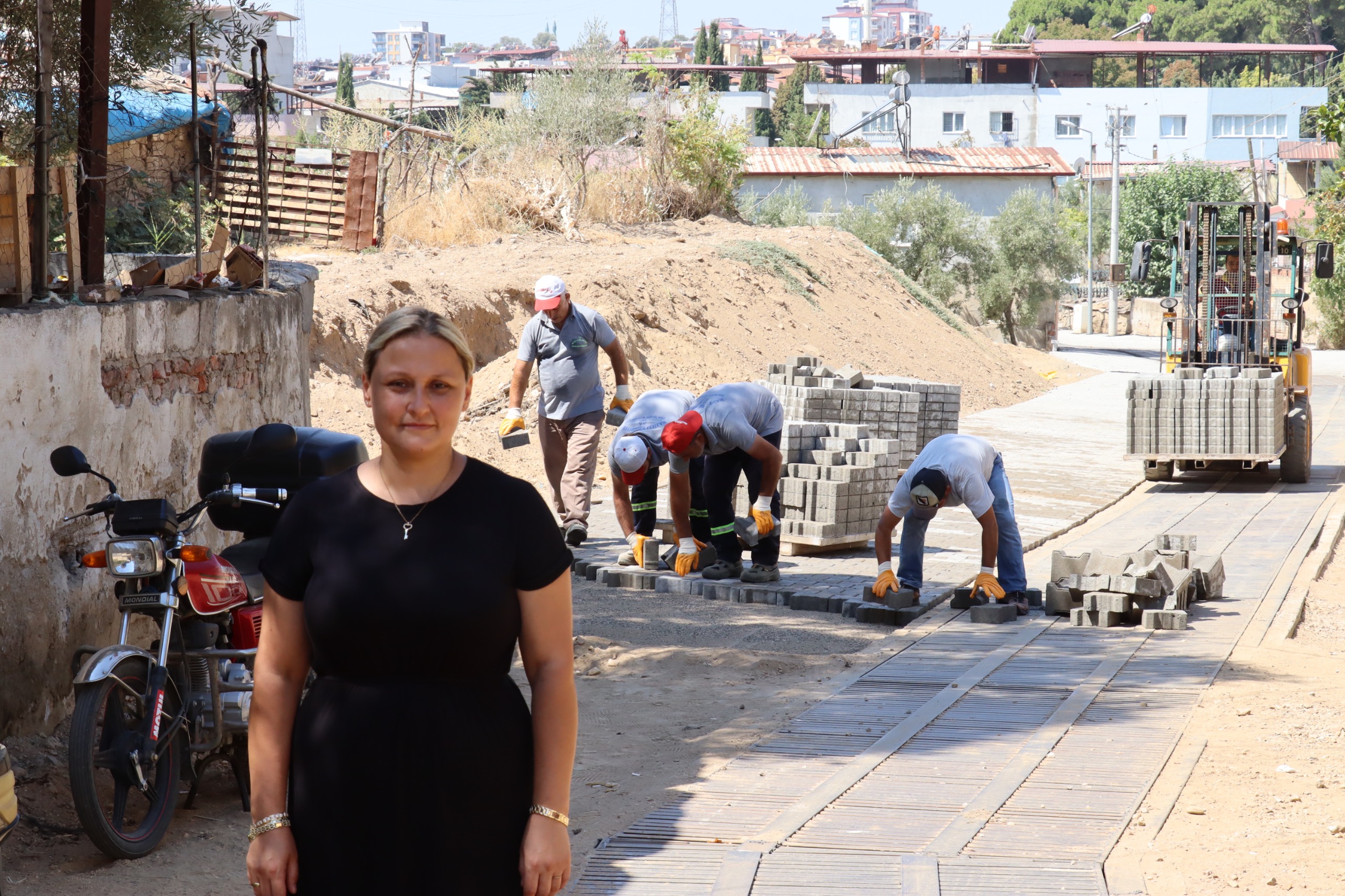 Nazilli'de yol hamlesi sürüyor