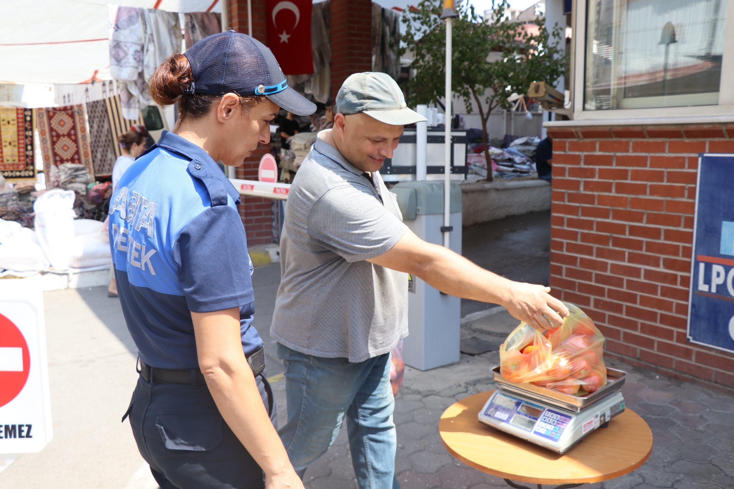 Nazilli’de zabıta ekipleri ‘hassas’ denetim yaptı   