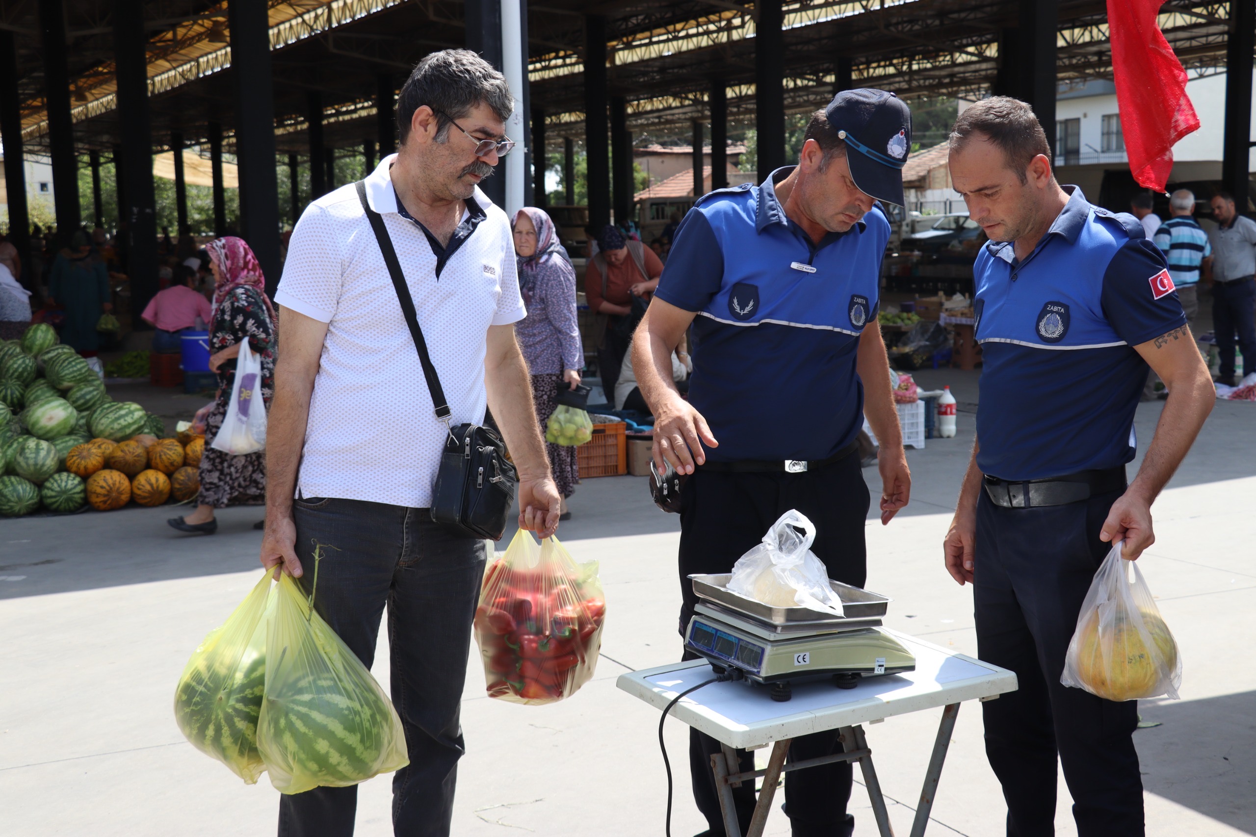 Nazilli’de zabıta ekipleri ‘hassas’ denetim yaptı   