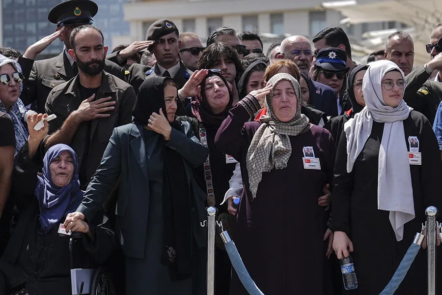 Nazilli’nin şehit damadı son yolculuğuna uğurlandı