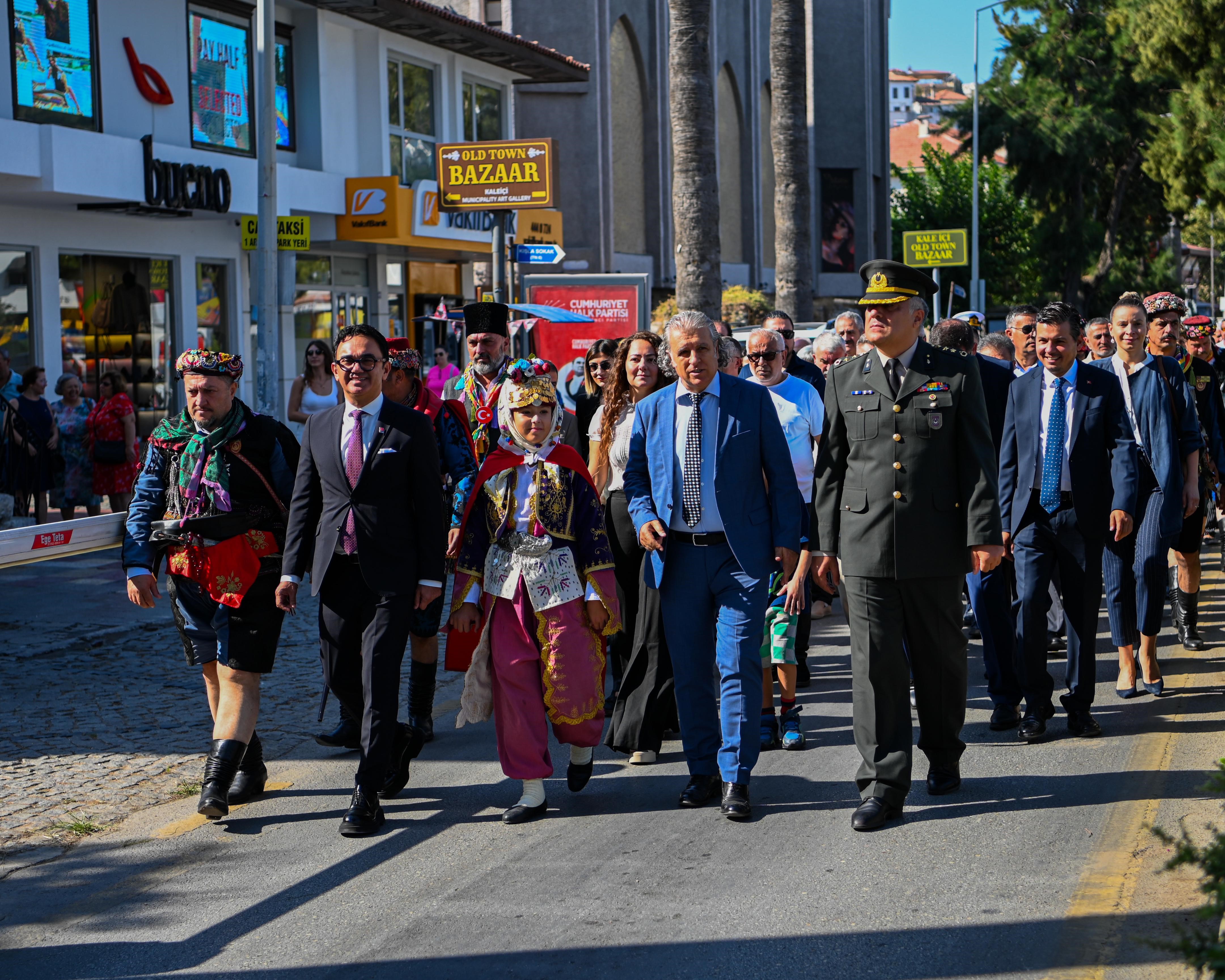 Kuşadası'nda Kurtuluş Coşkusu yaşandı