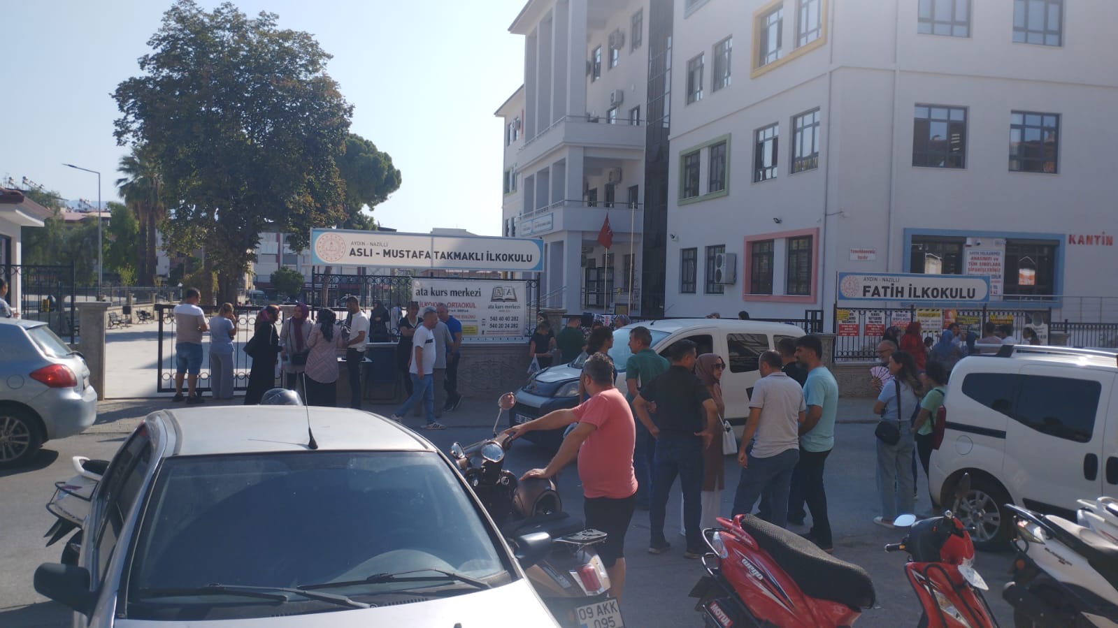 Nazilli’de öğrenciler ders başı yaptı 