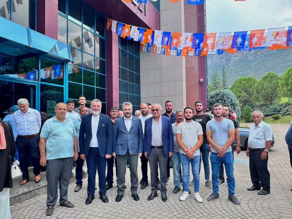 AK Parti'li Özmen Denizli'deki istişare toplantısına katıldı