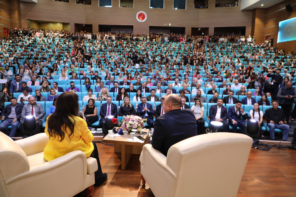 Türkan Şoray sessizliğini bozdu! Gönlünden geçeni herkese açıkladı