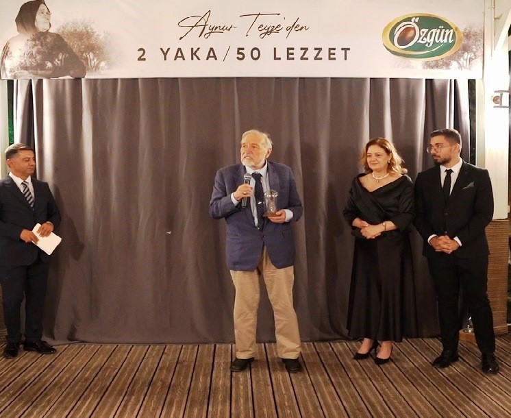 İlber Ortaylı'dan zeytin için şok uyarı! Mutlaka yapılması gerektiğini açıkladı