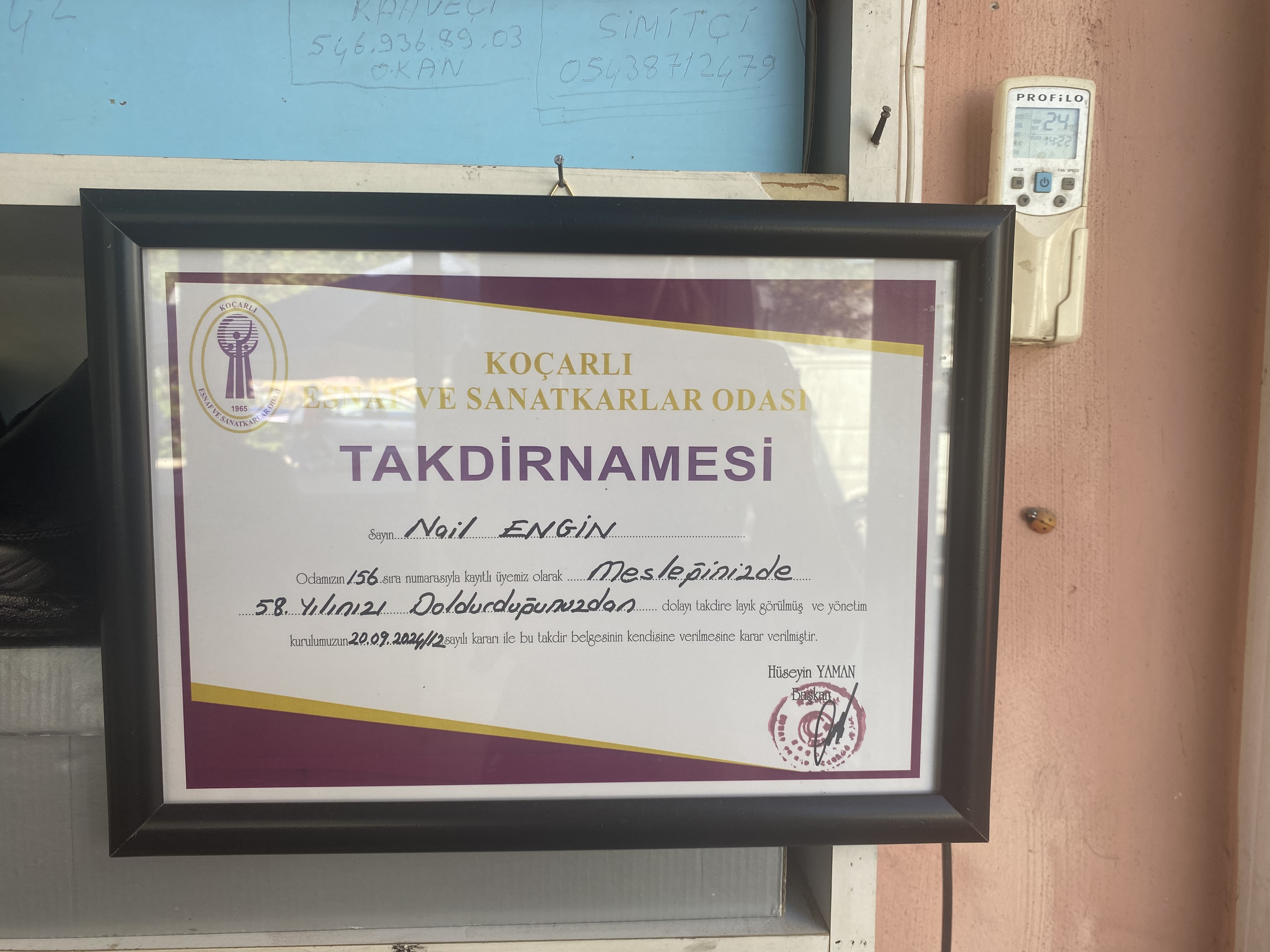 Aydinda Hem 1 Asira Yakin Ayakkabi Tamir Ediyor Hem Kendi Siirlerini Yasatiyoraydinda Siirlerle Dolu 74 Yillik Ayakkabi Ustasi Zamana Meydan Okuyor 510145 2381Ea3775A14Ac30A40B5E94F37Fa45