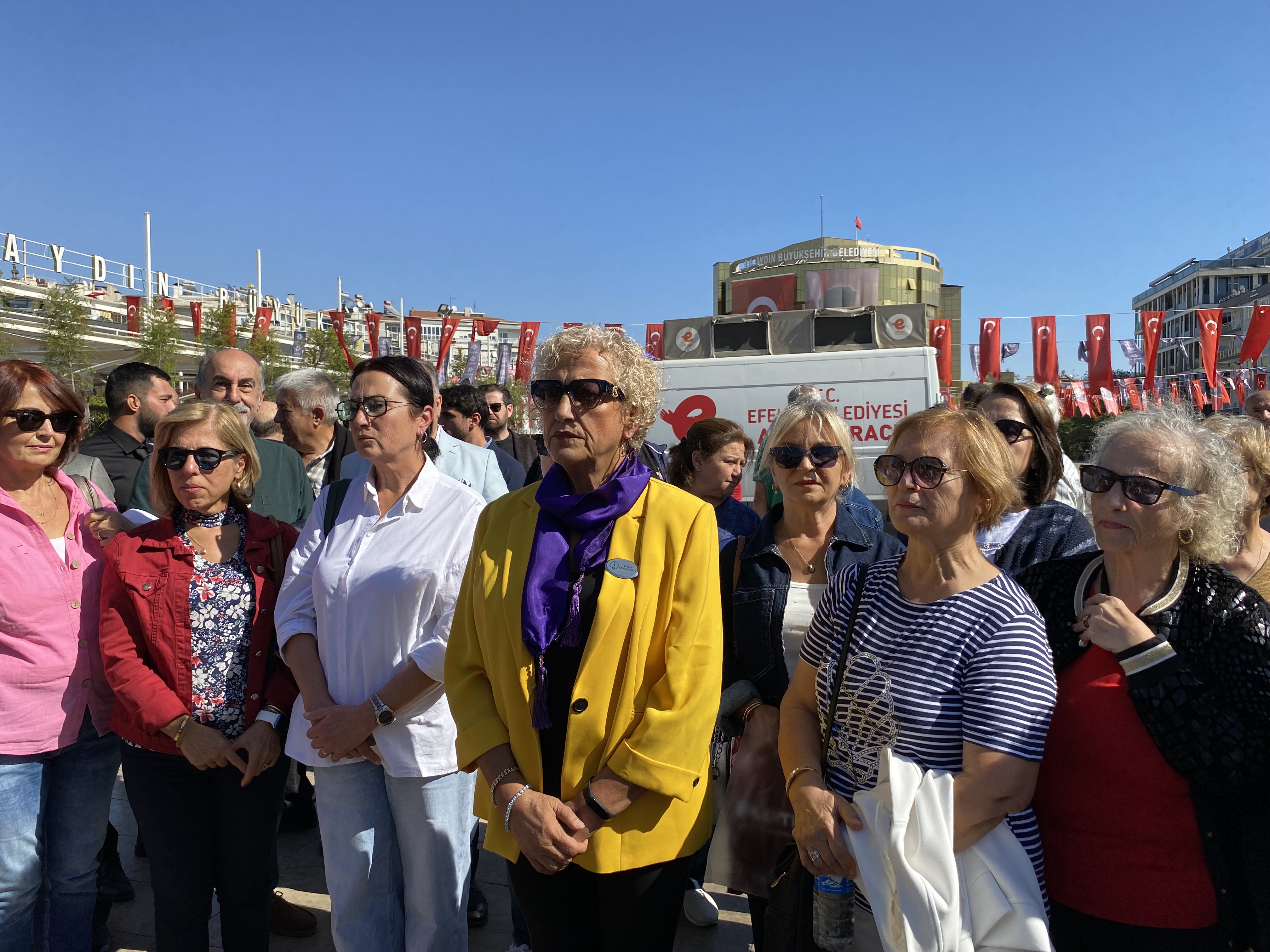 Efeler’den, Yenidoğan Çetesi’ne tepki! “Hesap soracağız!”