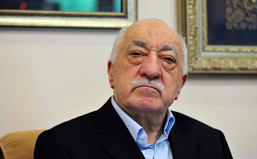 Ömer Karakaş'ın Fetullah Gülen sessizliği sürüyor