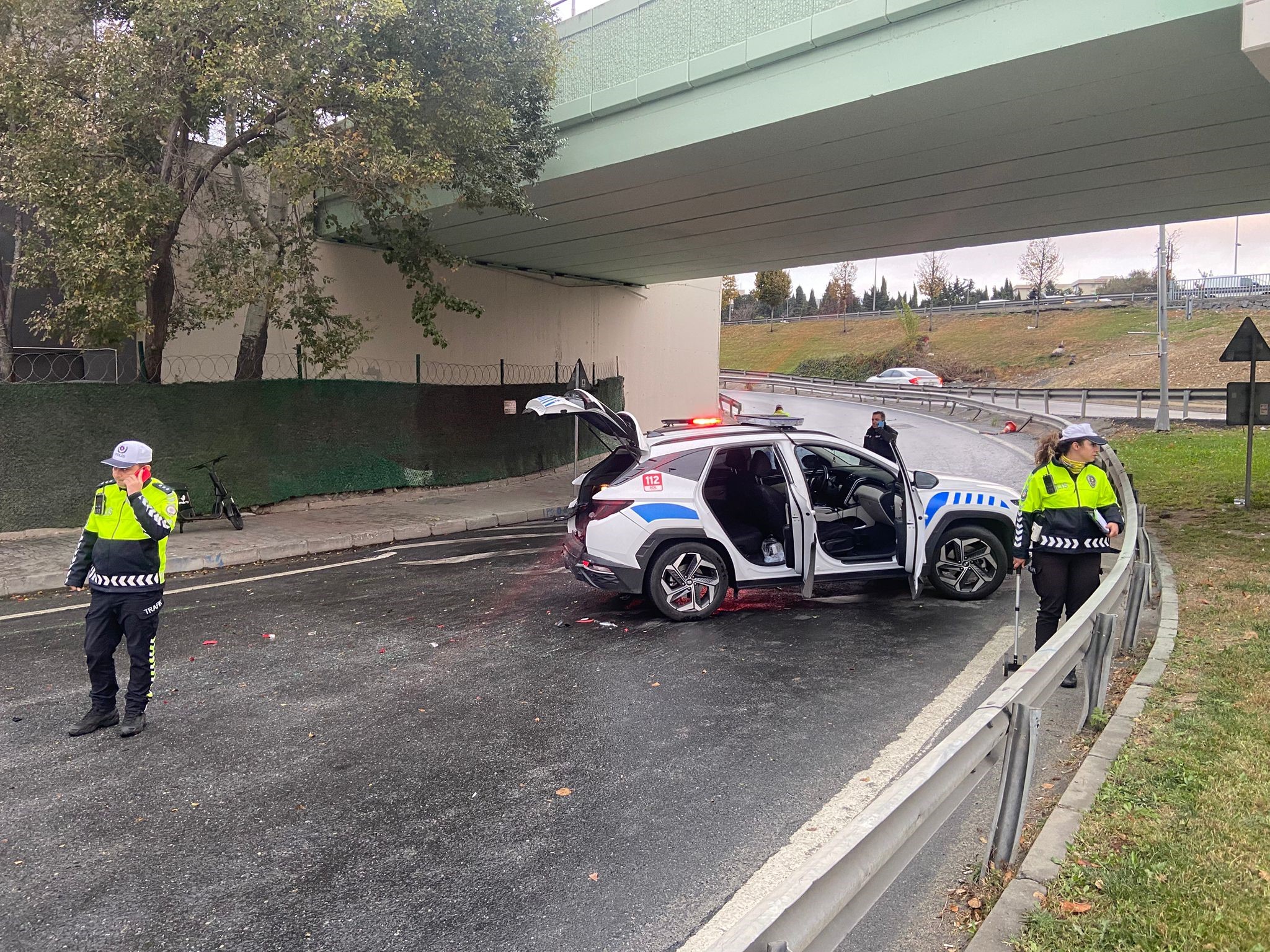 Belediye otobüsü polislerin arasına daldı! Polis memuru feci kazada şehit oldu