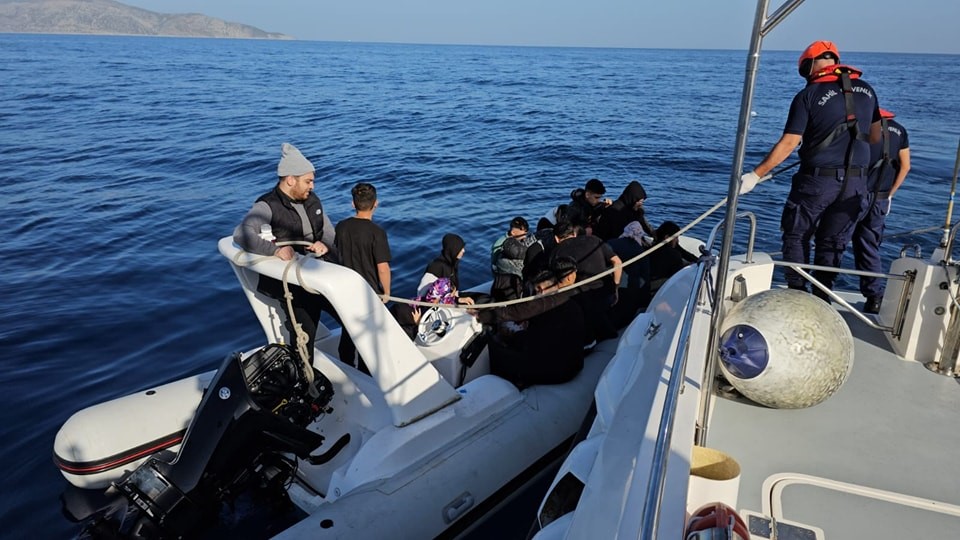 Kuşadası'nda yılın başından bu yana 2 bin 590 düzensiz göçmen yakalandı 