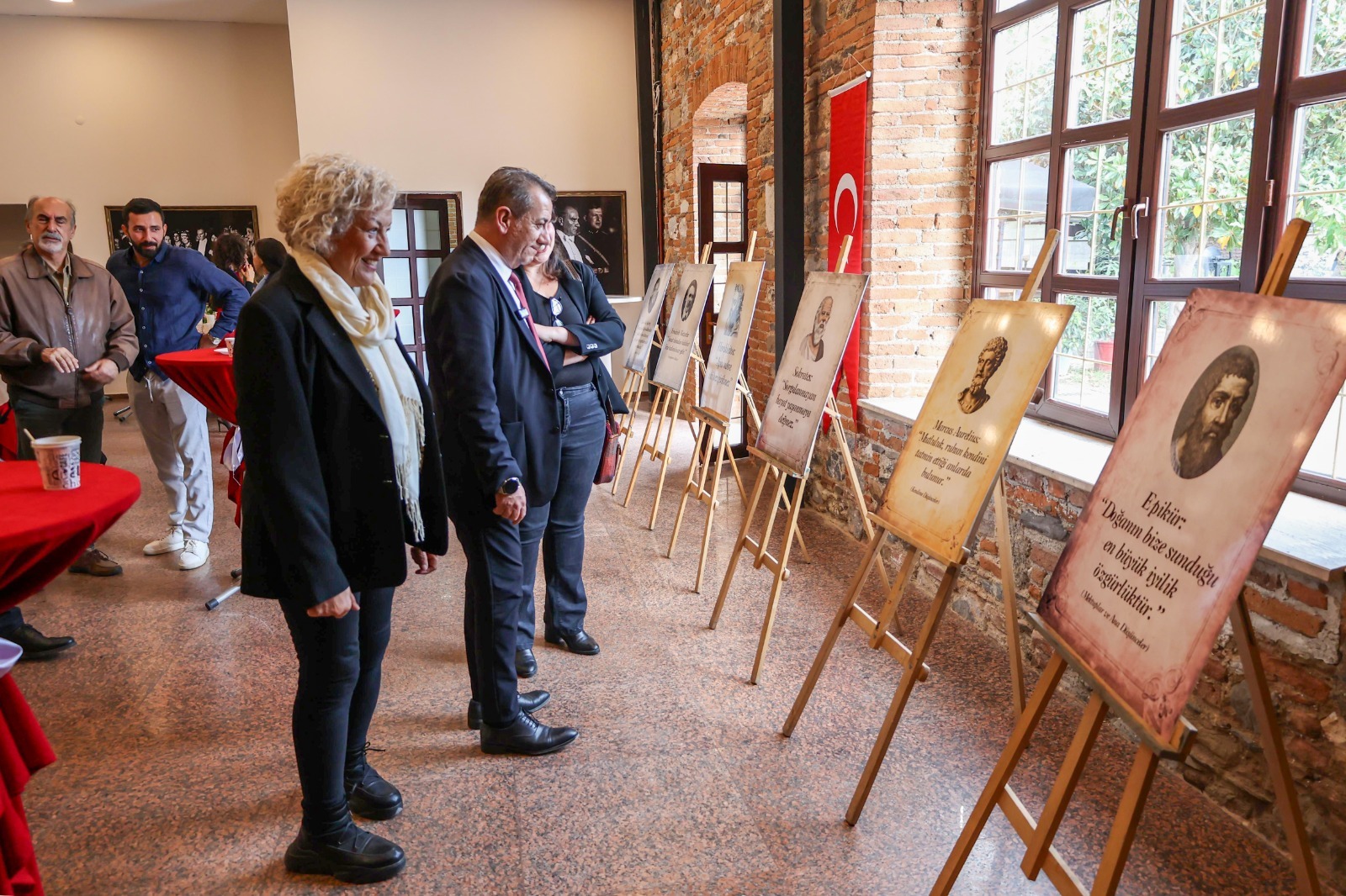 Başkan Yetişkin’den felsefe dünyasına katkı