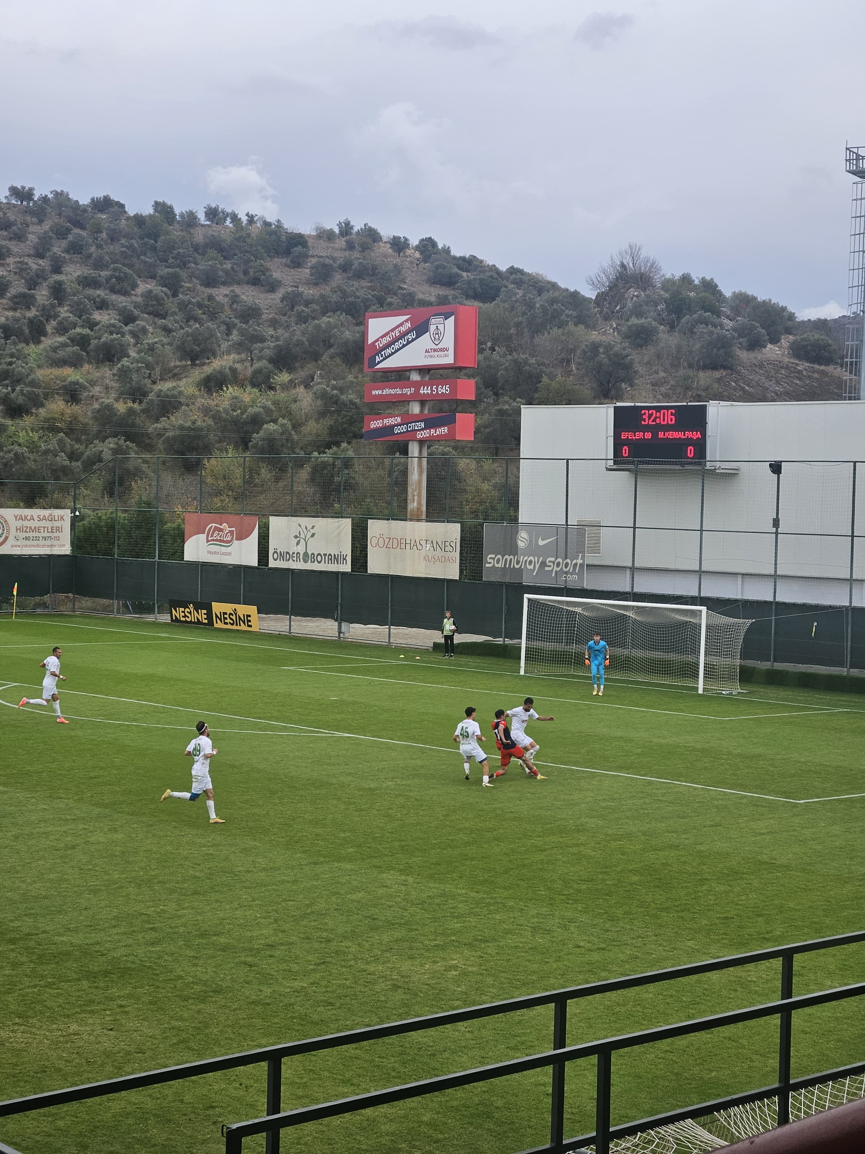 Efeler 09 kan kaybetmeye devam ediyor! Evinde 0-1 mağlup