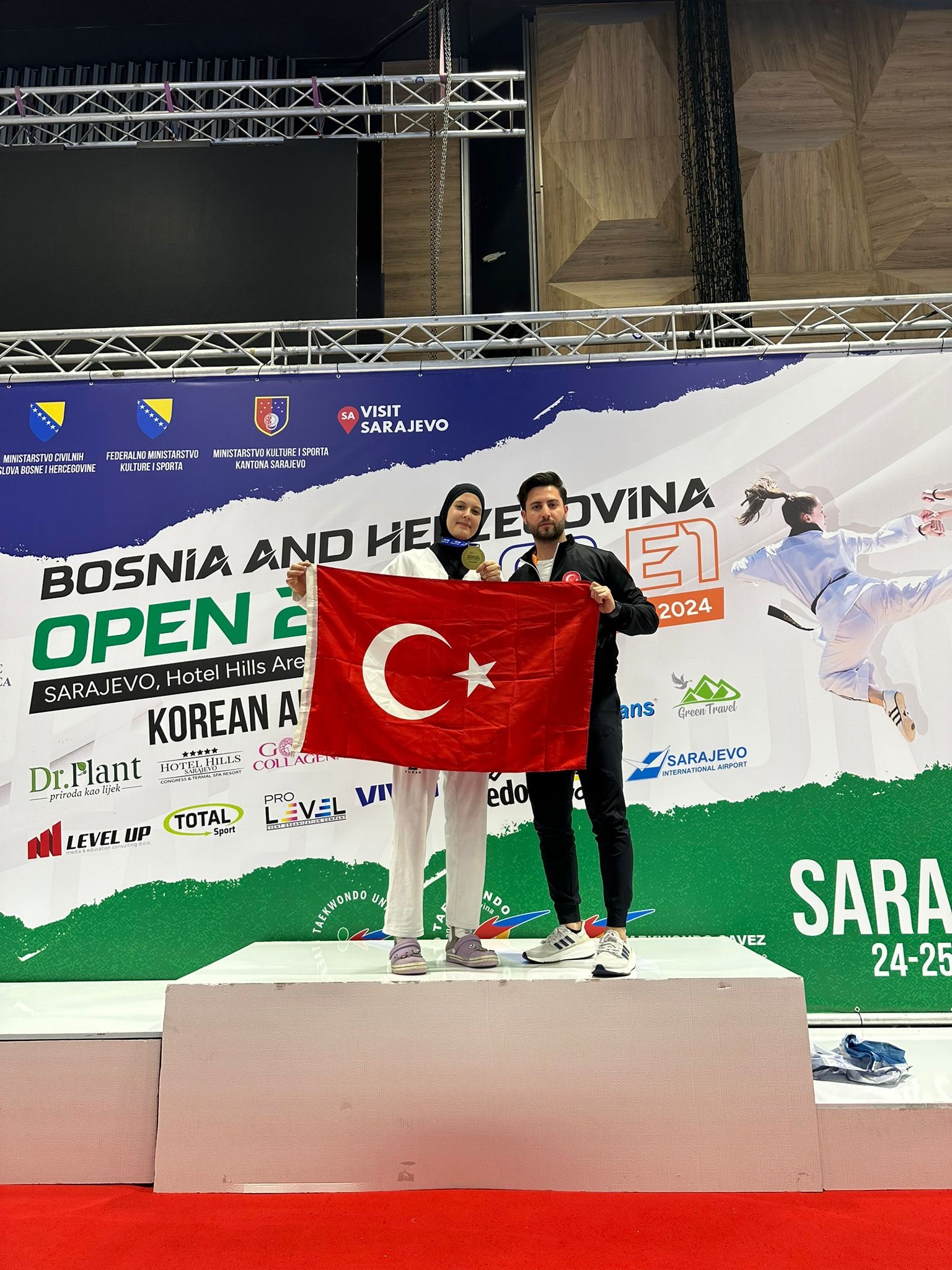 Elif Naz Koseoglu Avrupa Umitler Taekwondo Sampiyonasinda Altin Madalya Kazandi 522912 3789C829A0C6A53C5D54Fb9A54C295A6