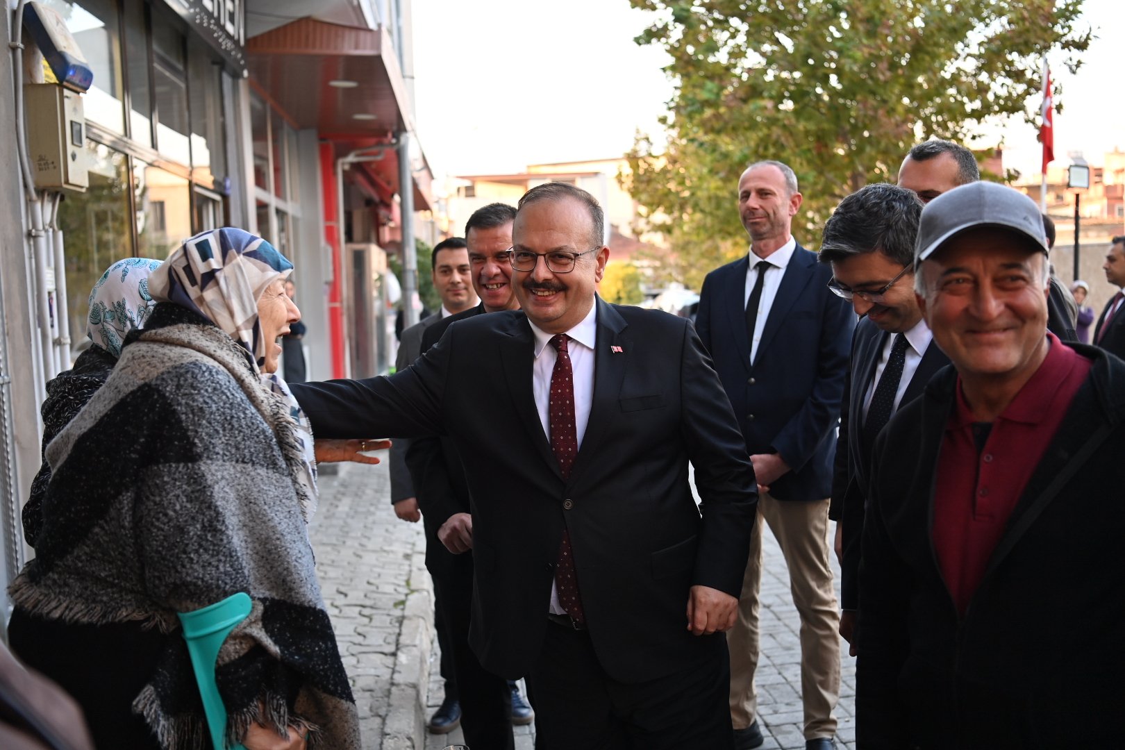 Vali Canbolat’tan Bozdoğan ve Yenipazar ziyareti 