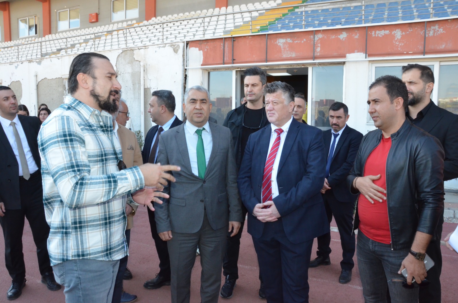 ADÜ Binali Yıldırım Stadyumu’nda yer teslim töreni