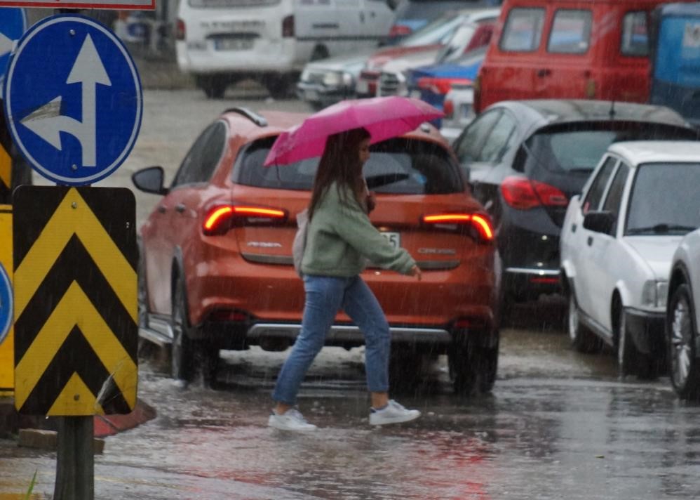 Aydın'a büyük müjde! Dört gözle beklenen yağmur için tarih verildi