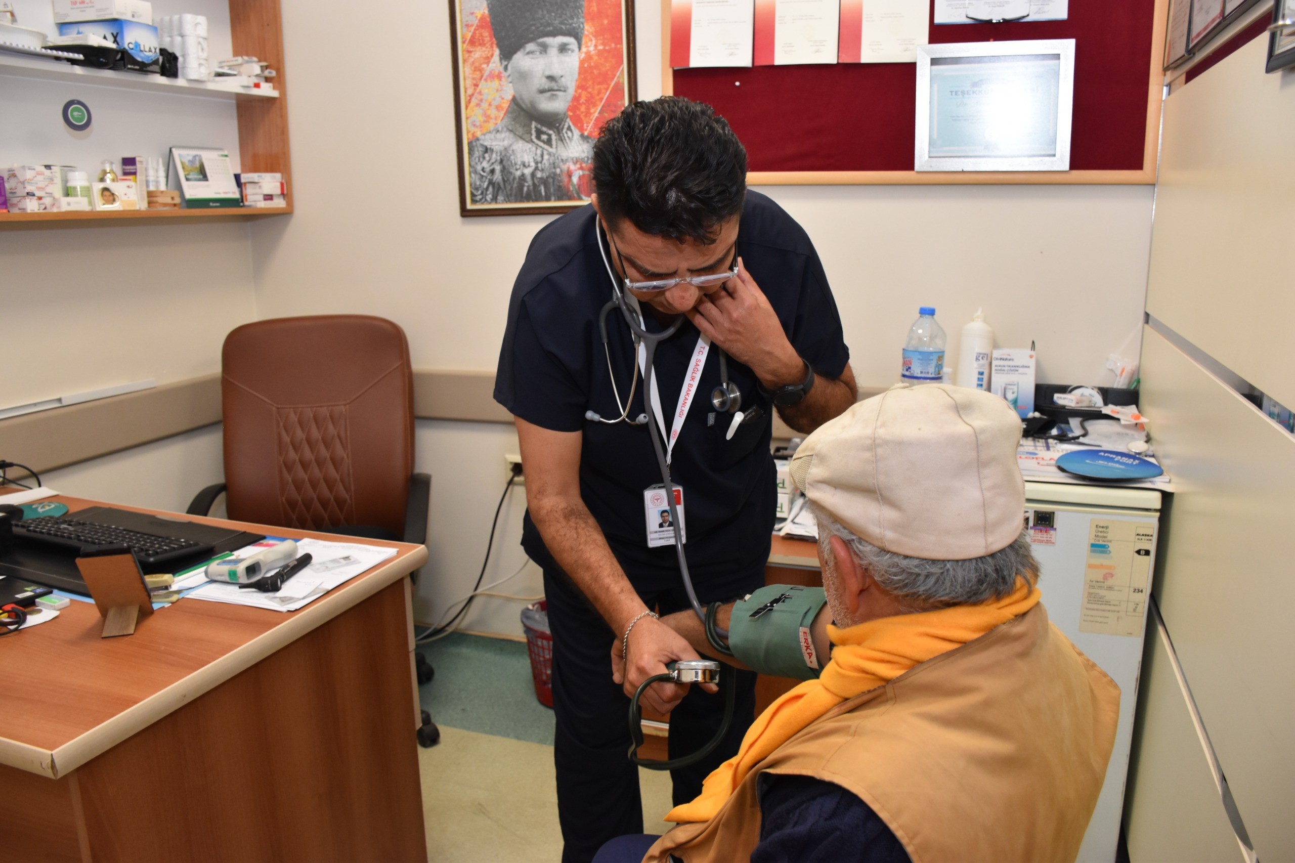 Aydın'daki doktordan ters köşe! Meslektaşlarını şaşkına çevirdi