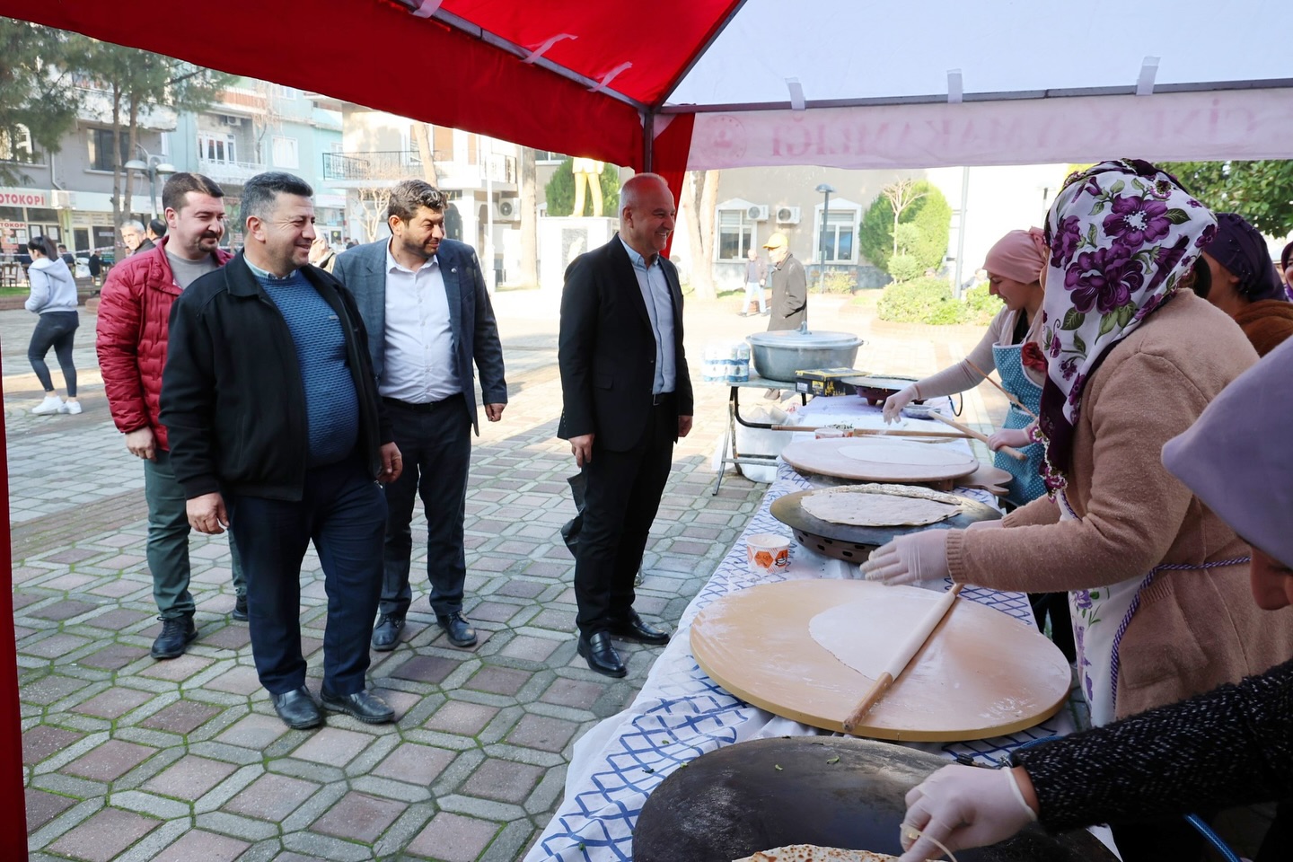 Çine’de eğitim için el ele: Üretken annelerine emeğine Başkan Kıvrak’tan tam destek 