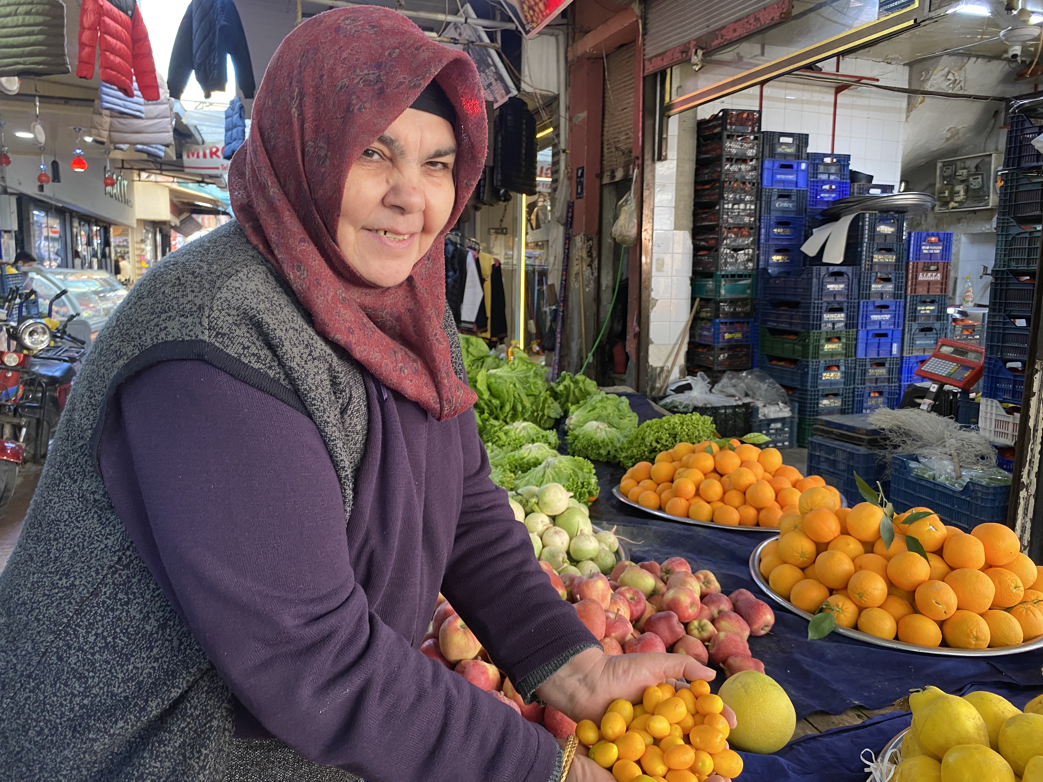 Nazilli’de bu meyve yoğun ilgi görüyor: Faydaları fiyatını gölgede bırakıyor 