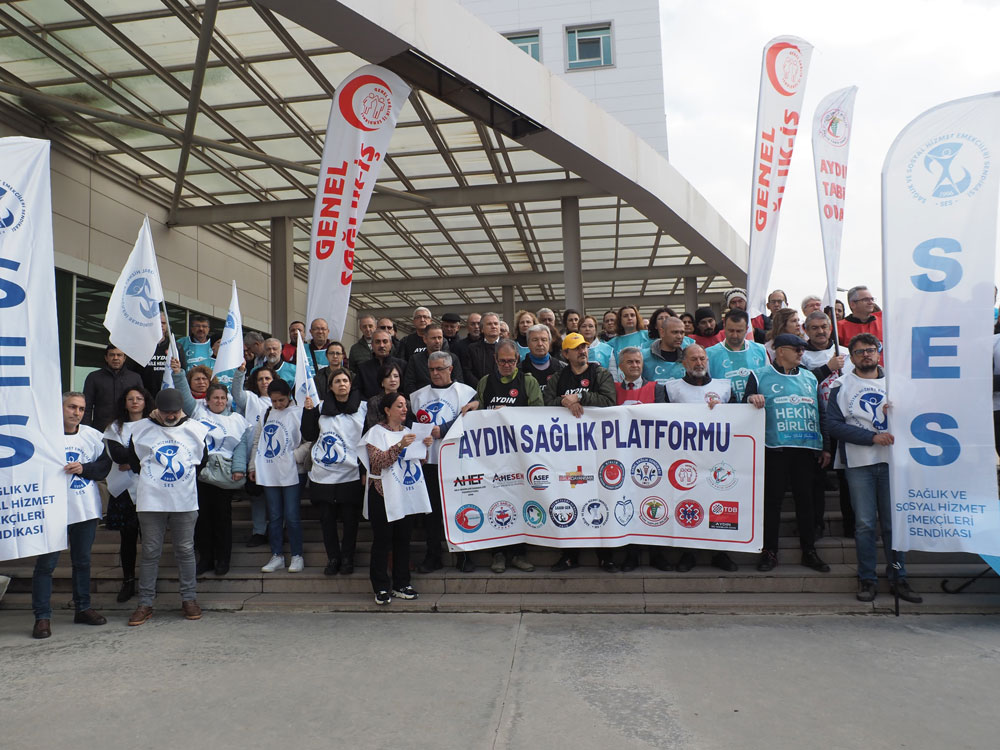 Nazilli’de sağlıkçılar eylemde! Taleplerini sıraladılar