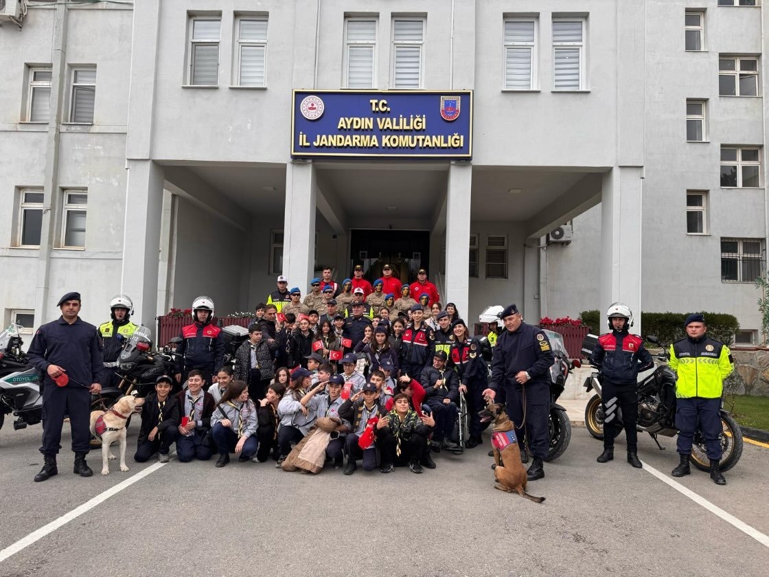 Öğrencilerin ve izcilerin talebi karşılık buldu