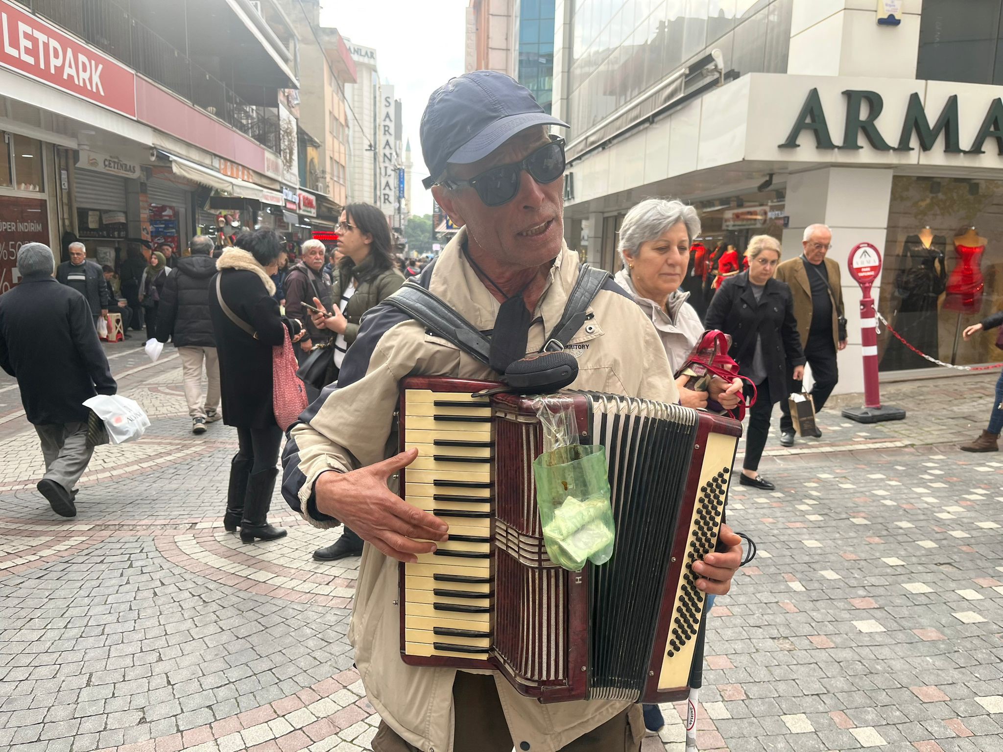 Aydın’da görme engelli sanatçıdan müzik ziyafeti