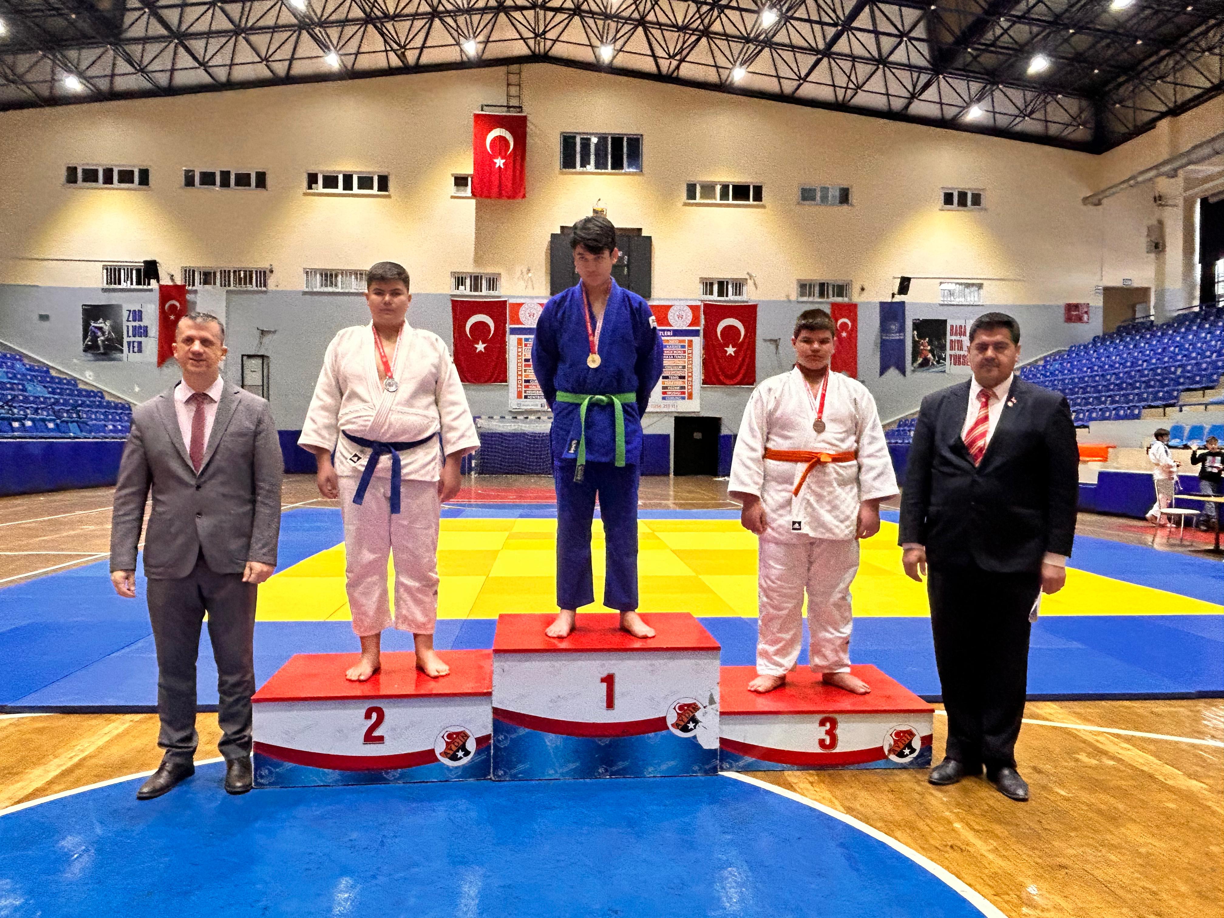 Aydinda Okullar Arasi Yildizlar Judo Il Birinciligi Sona Erdi 537170 1B6206Fcf04Cd03630865923106Bcbce