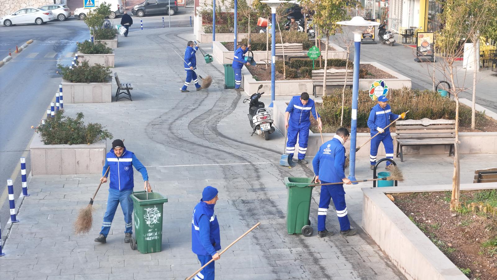 Baskan Cercioglu Nazillide Cevre Duzenleme Ve Yenileme Calismalarina Devam Ediyor 538635 65Bd2Ec78C7E99Fe598D020D4C2Fcb95