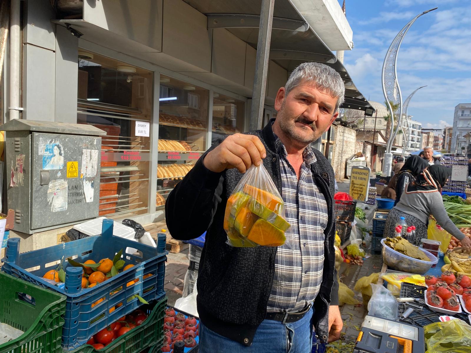 Germencikliler kesilmiş kabağı tercih ediyor: "Vatandaşa kolaylık sağlıyor"