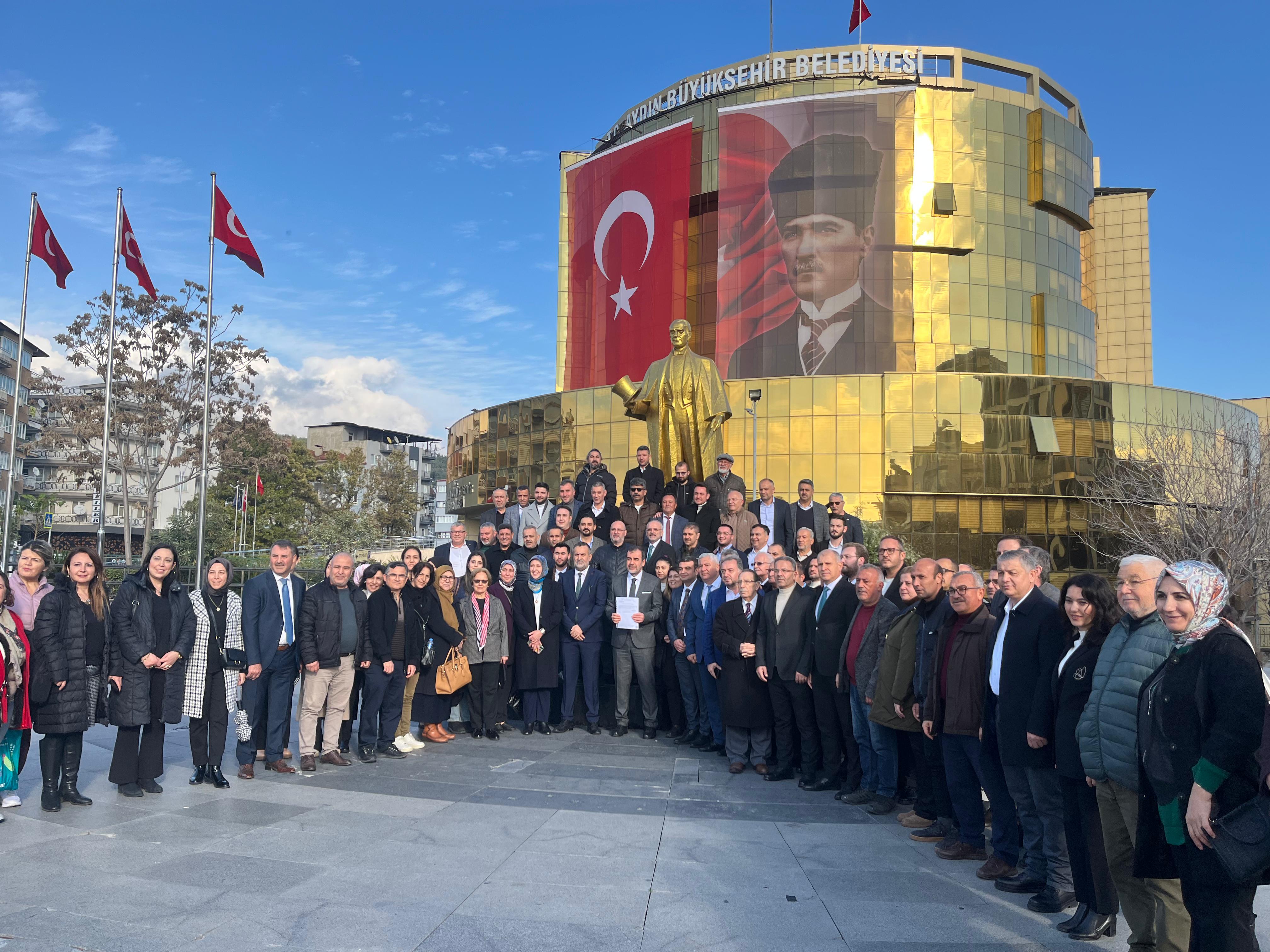 Mazbatasını alan AK Partili Erdem: “Bizi izlemeye devam edin”