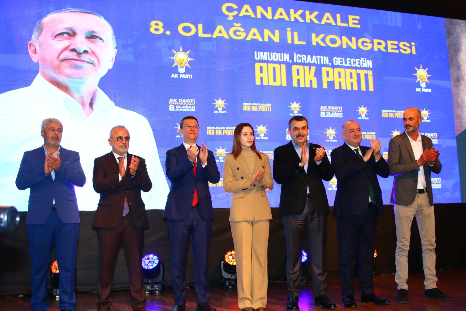 O belediye başkanı AK Parti’ye geçti