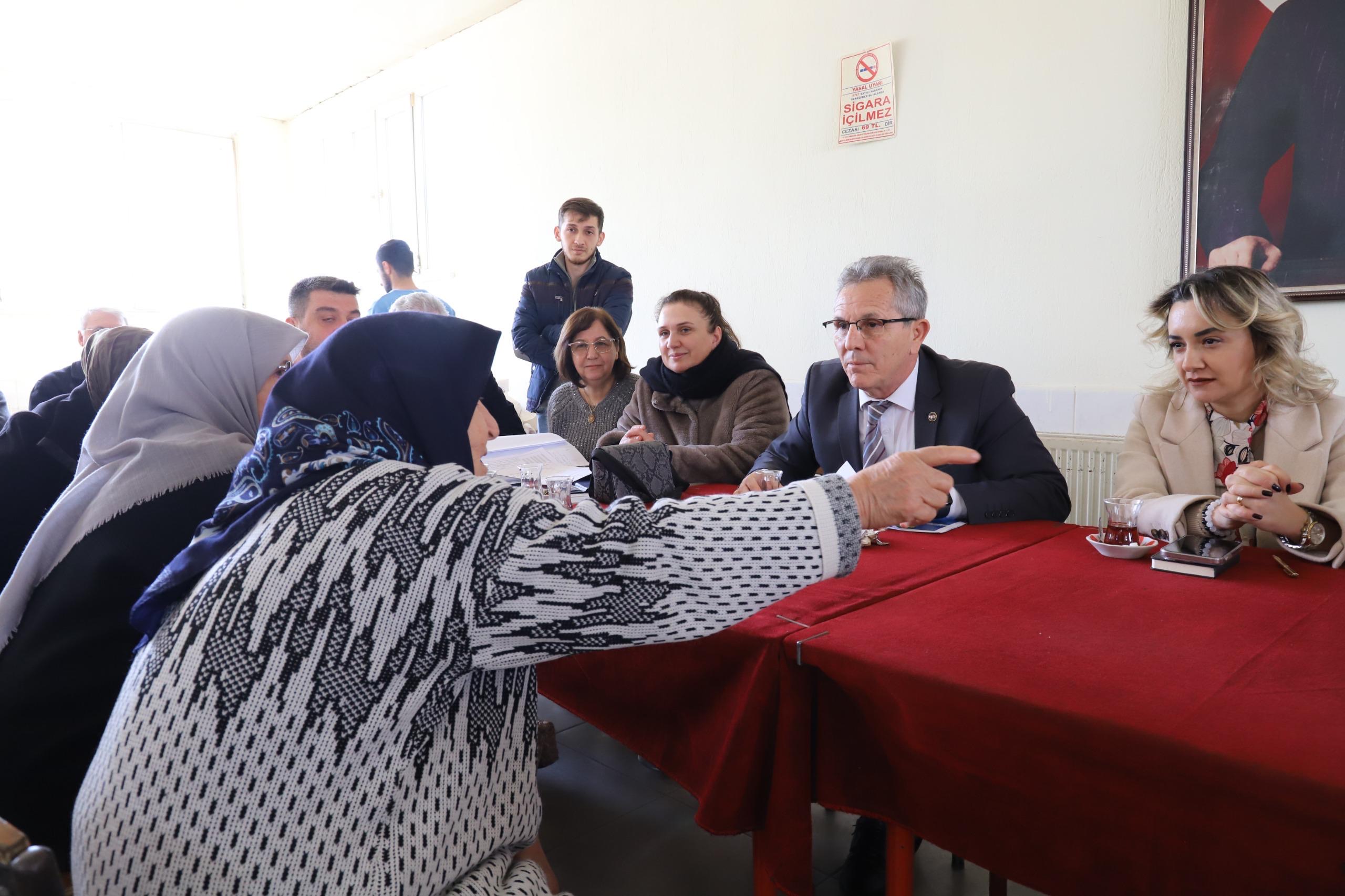 Başkan Tetik vatandaşla buluştu: Mahallelerin 50 yıllık sorunları çözülüyor