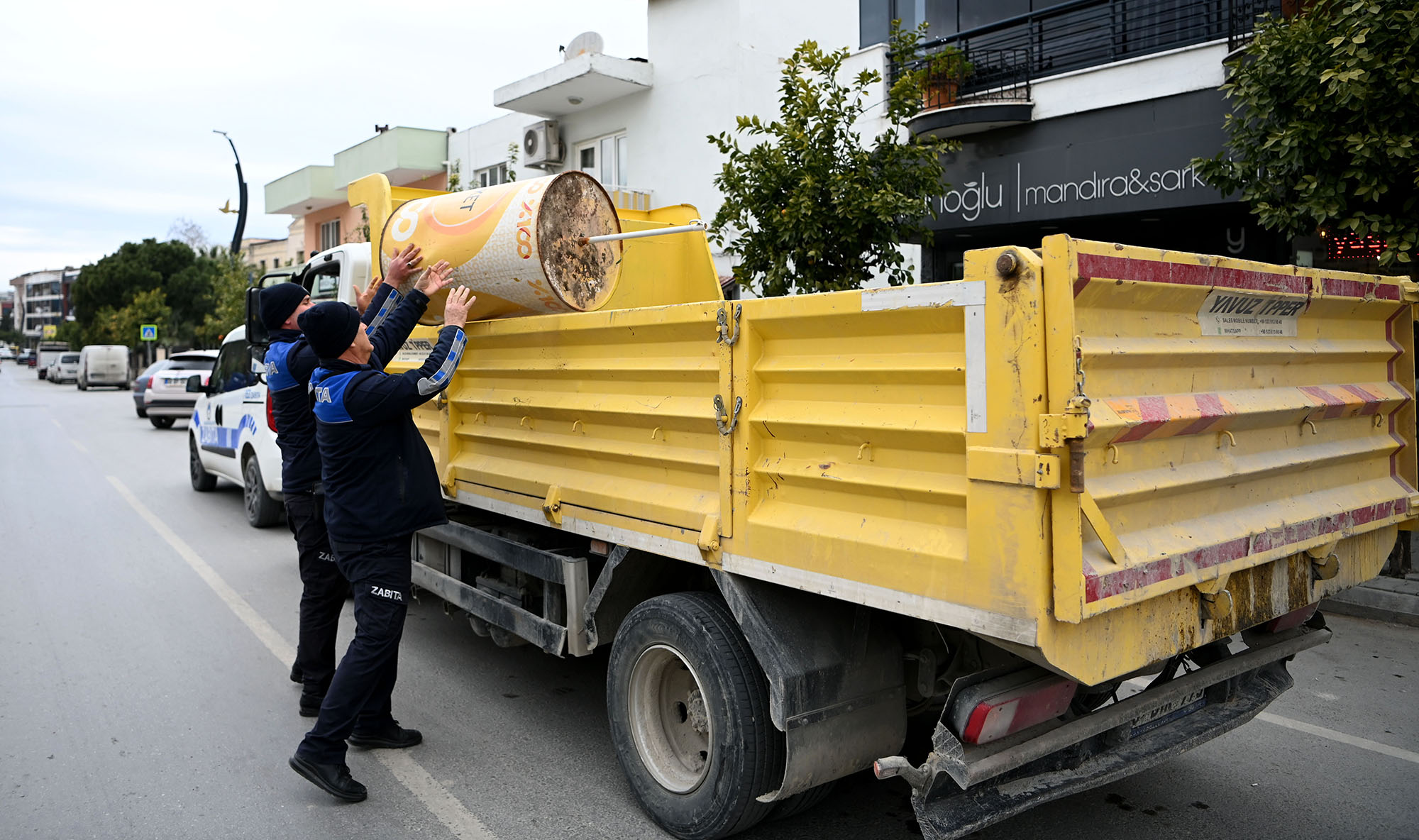 Kusadasi Belediyesi Zabita Ekipleri Kaldirim Isgaline Gecit Vermiyor Denetimler Memnuniyetle Karsilaniyor 547325 0D02B8E19E55F6D5Aa4Dfa85Ab23A252