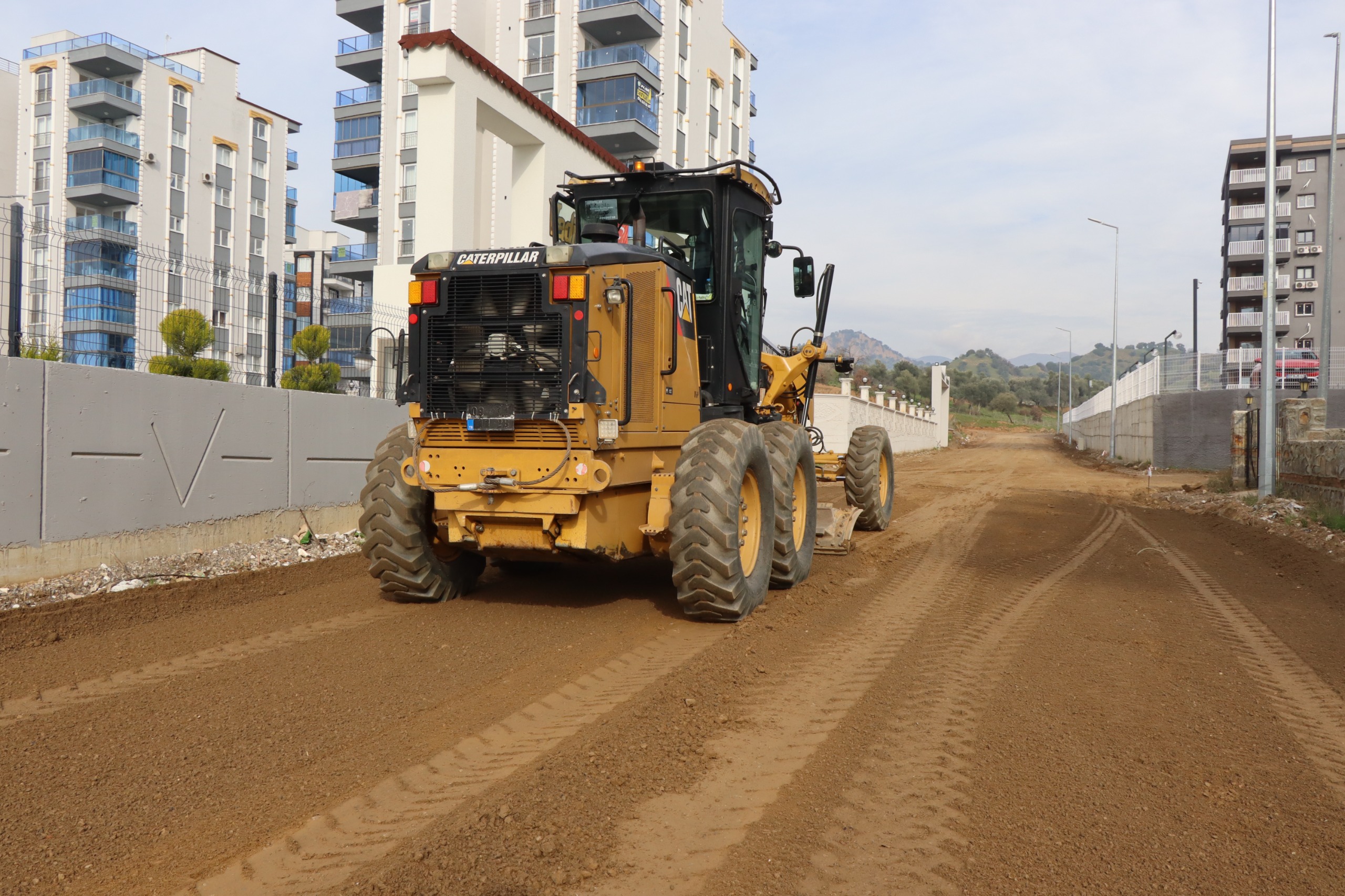 Nazillide Yol Hamlesi Bir Mahallede 4 Sokak Ayni Anda Yenilendi 546343 8E0248289Dac45D096Acd81Ea573654A