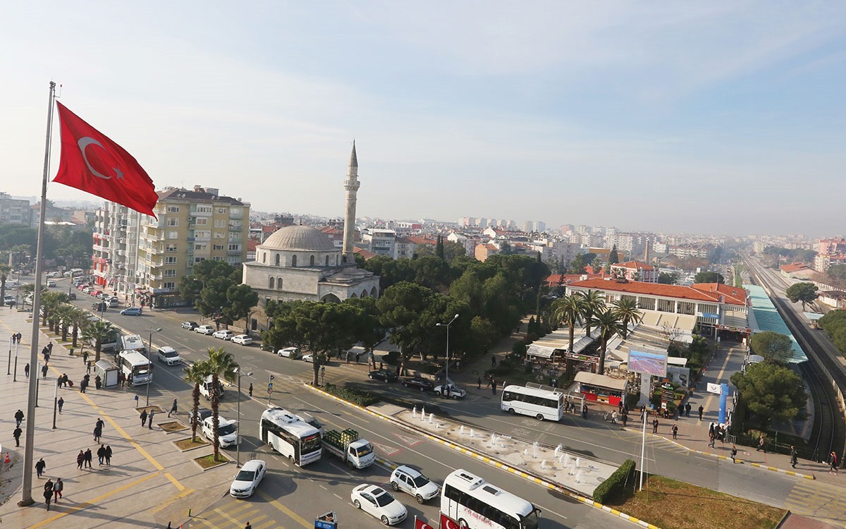 Aydın Birleşmiş Milletler gibi! Duyanlar kulaklarına inanamıyor