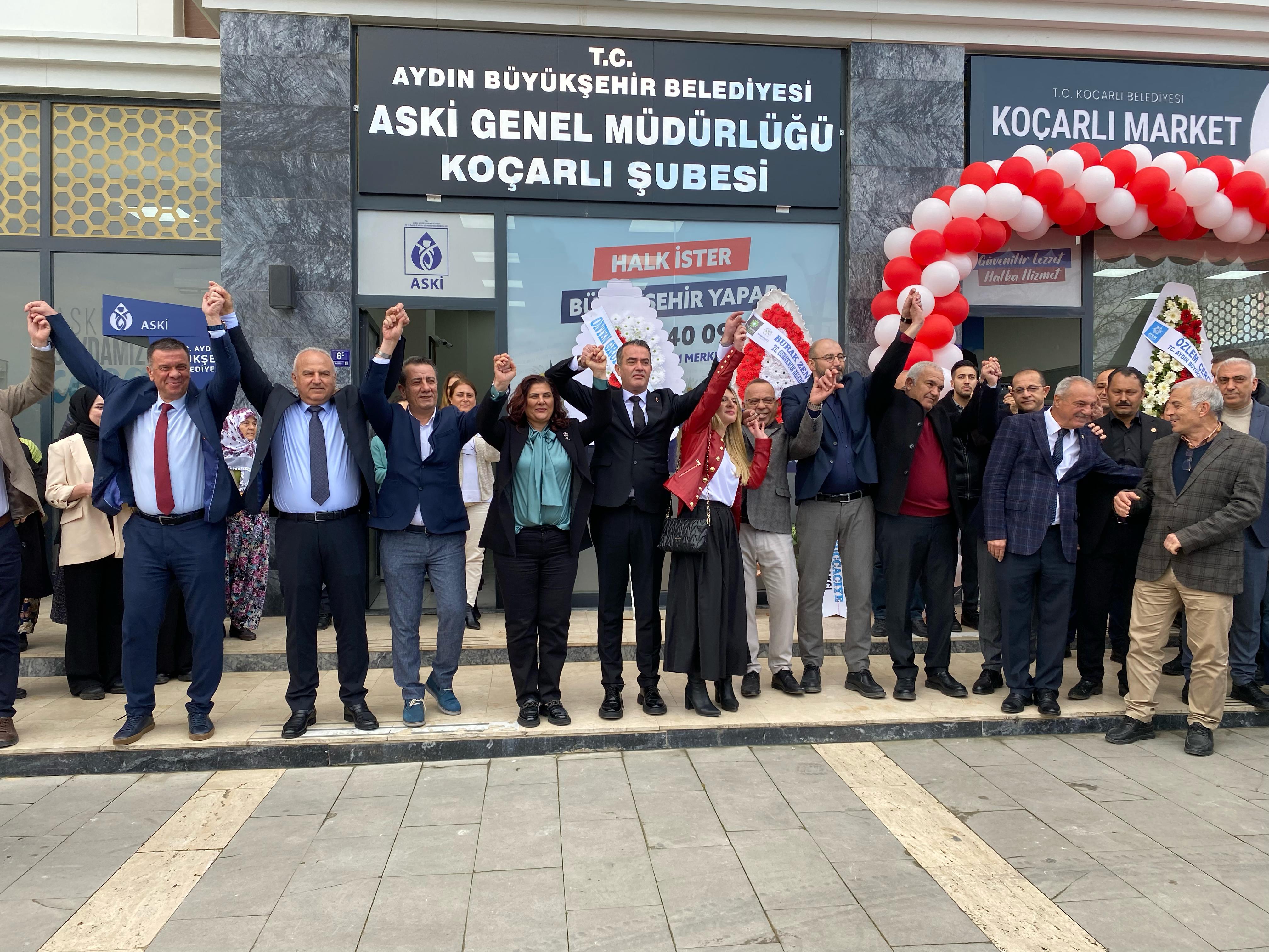 Koçarlı Market’in açılışı yoğun katılımla gerçekleşti