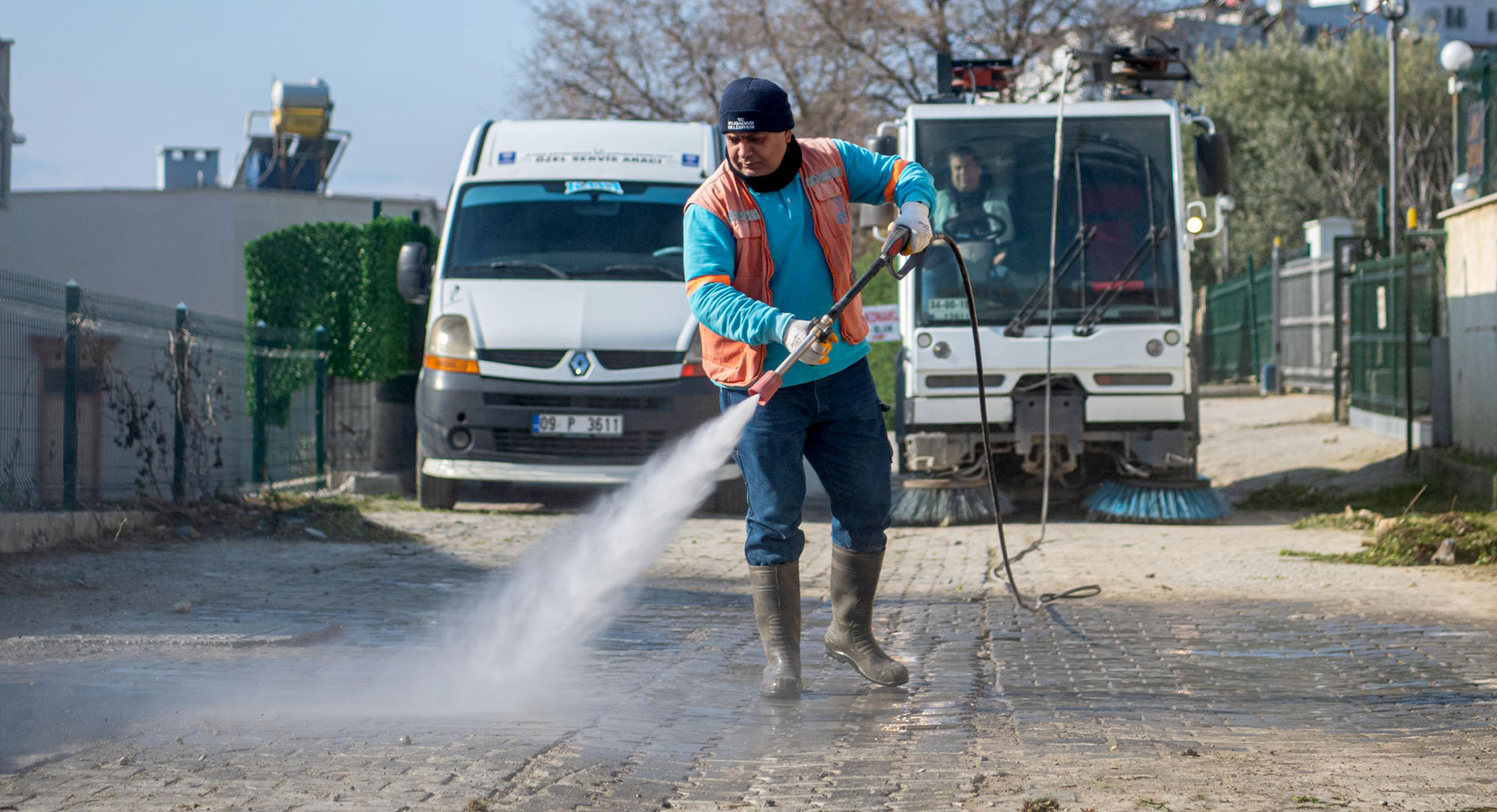 Kadinlar Denizi Mahallesi Kose Bucak Temizlendi 549254 7F98D22Cda3D8Ee339C14A3Efa8E758C