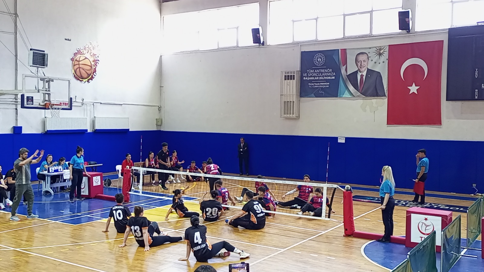 Nazillide Ilginc Turnuva Oturarak Voleybol Turkiye Sampiyonasi Yapildi 552585 616F1262128Af7785F42704704C0Df65