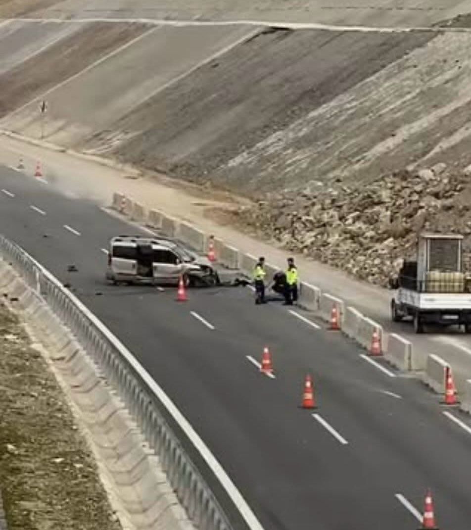 SP’li Karahan’dan Aydın-Denizli Otoyolu tepkisi! “Eksiklerin giderilmesi için kaç can gitmeli?”