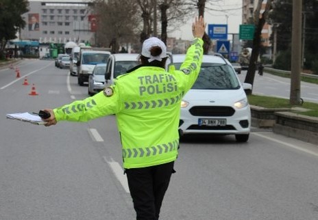 Aydın'da yollar kan gölüne döndü! 3 ölü, onlarca yaralı