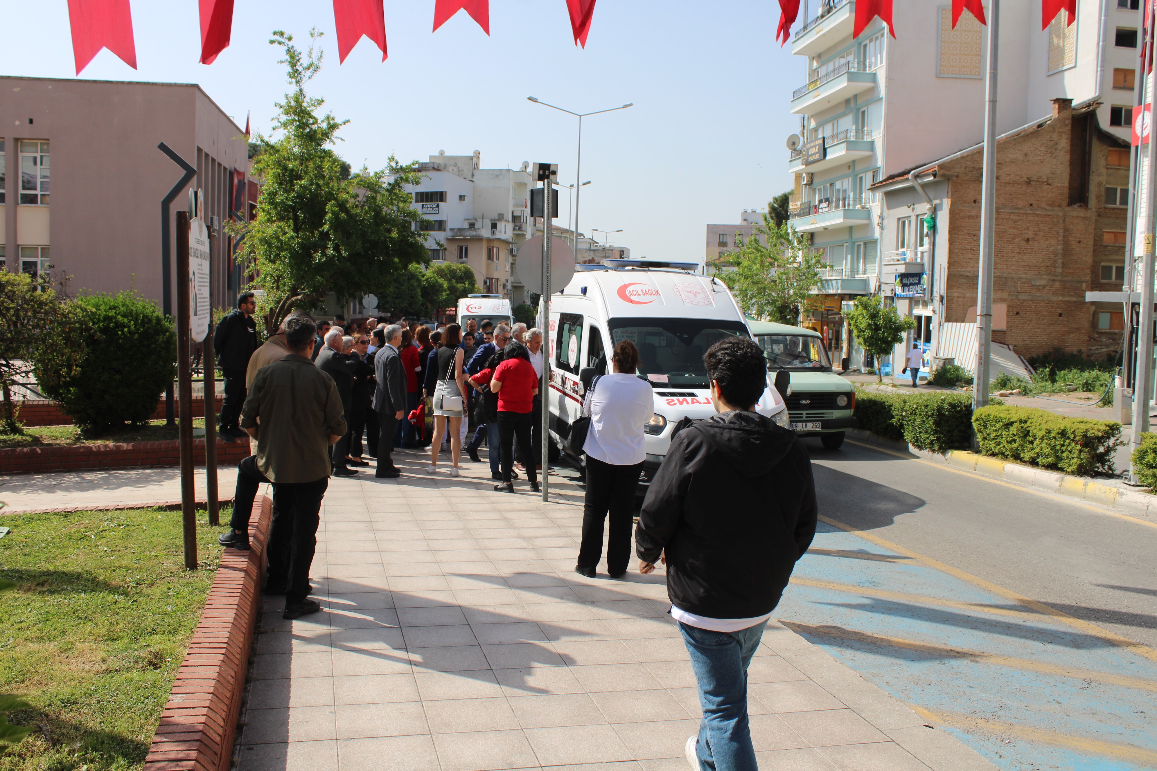 Aydın’da 23 Nisan töreninde korkutan olay!