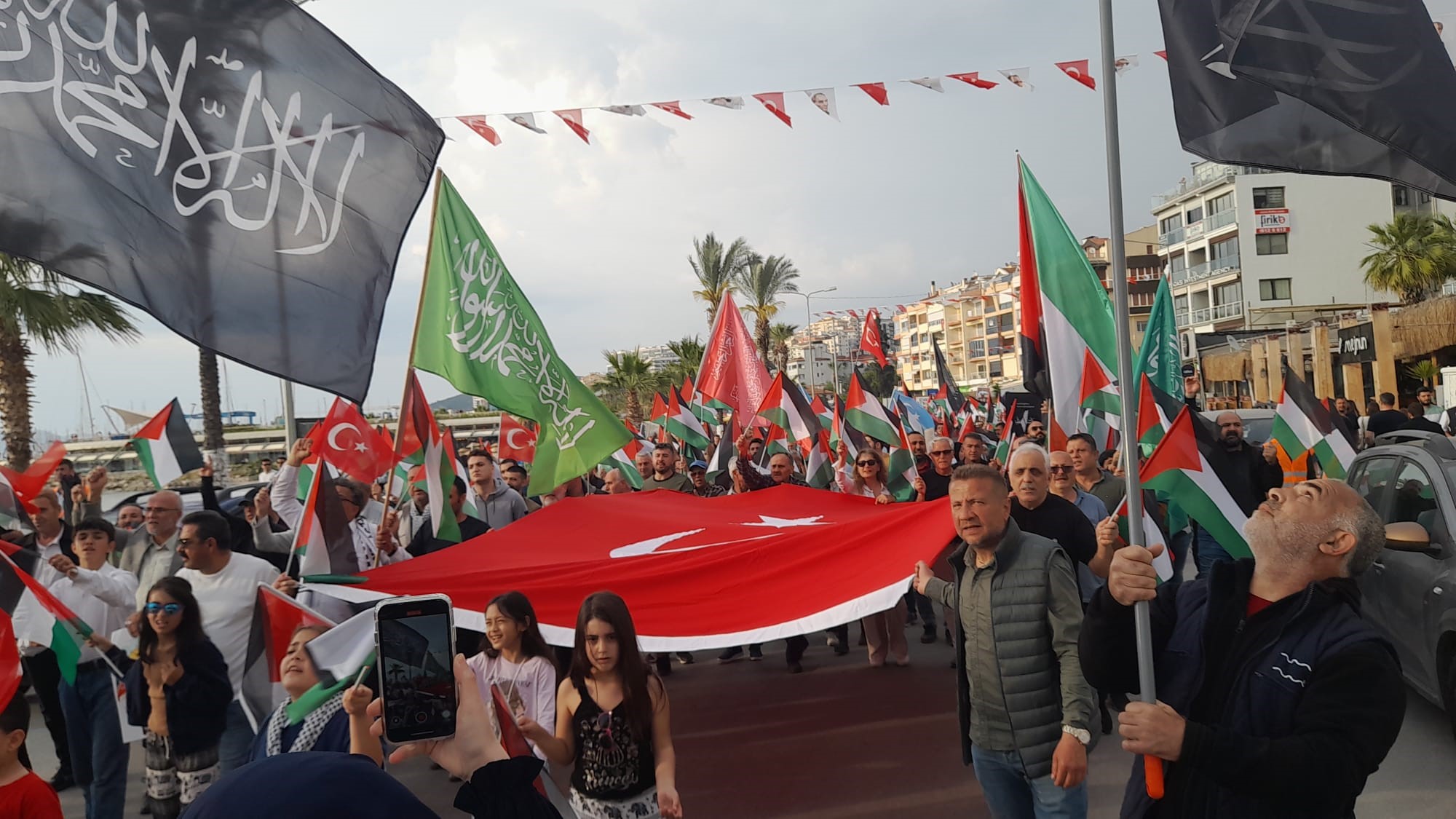 Aydın'dan Gazze'ye destek
